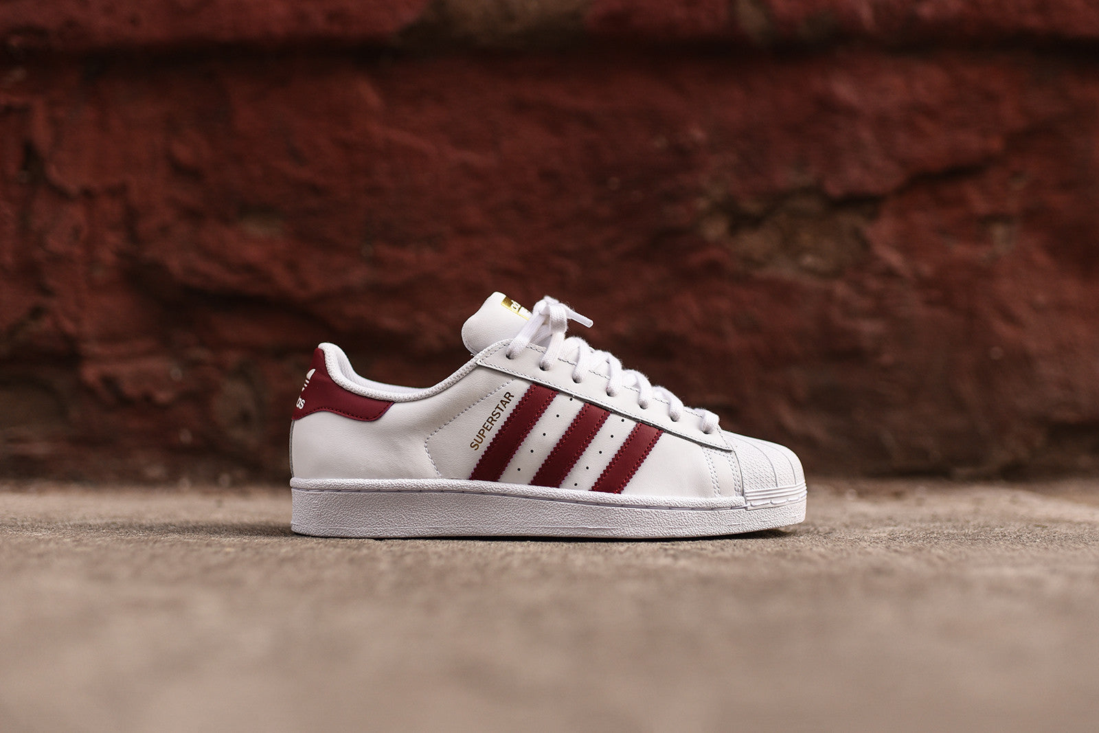 adidas Originals Superstar - Burgundy
