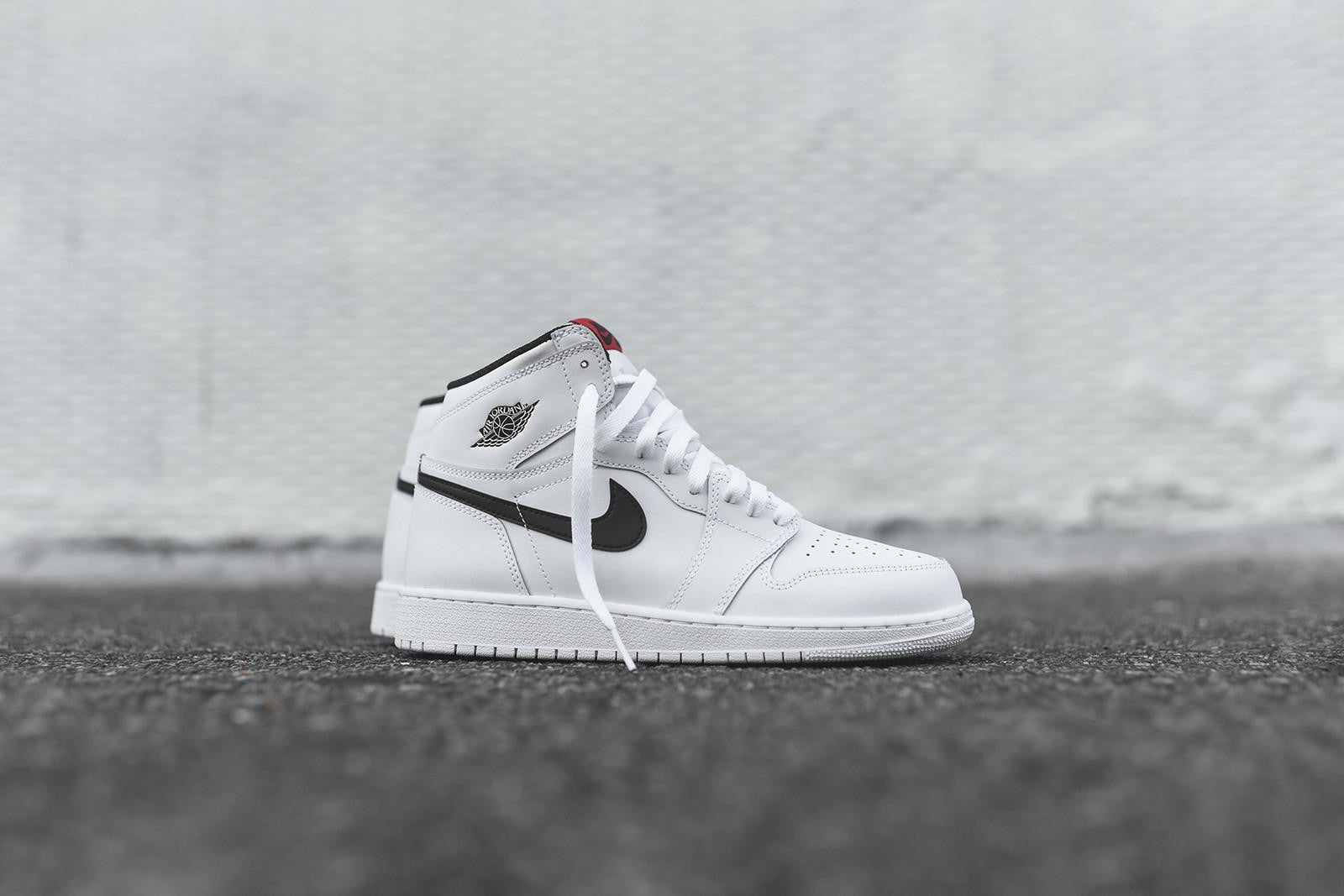 Nike Air Jordan 1 High - Yin Yang Pack