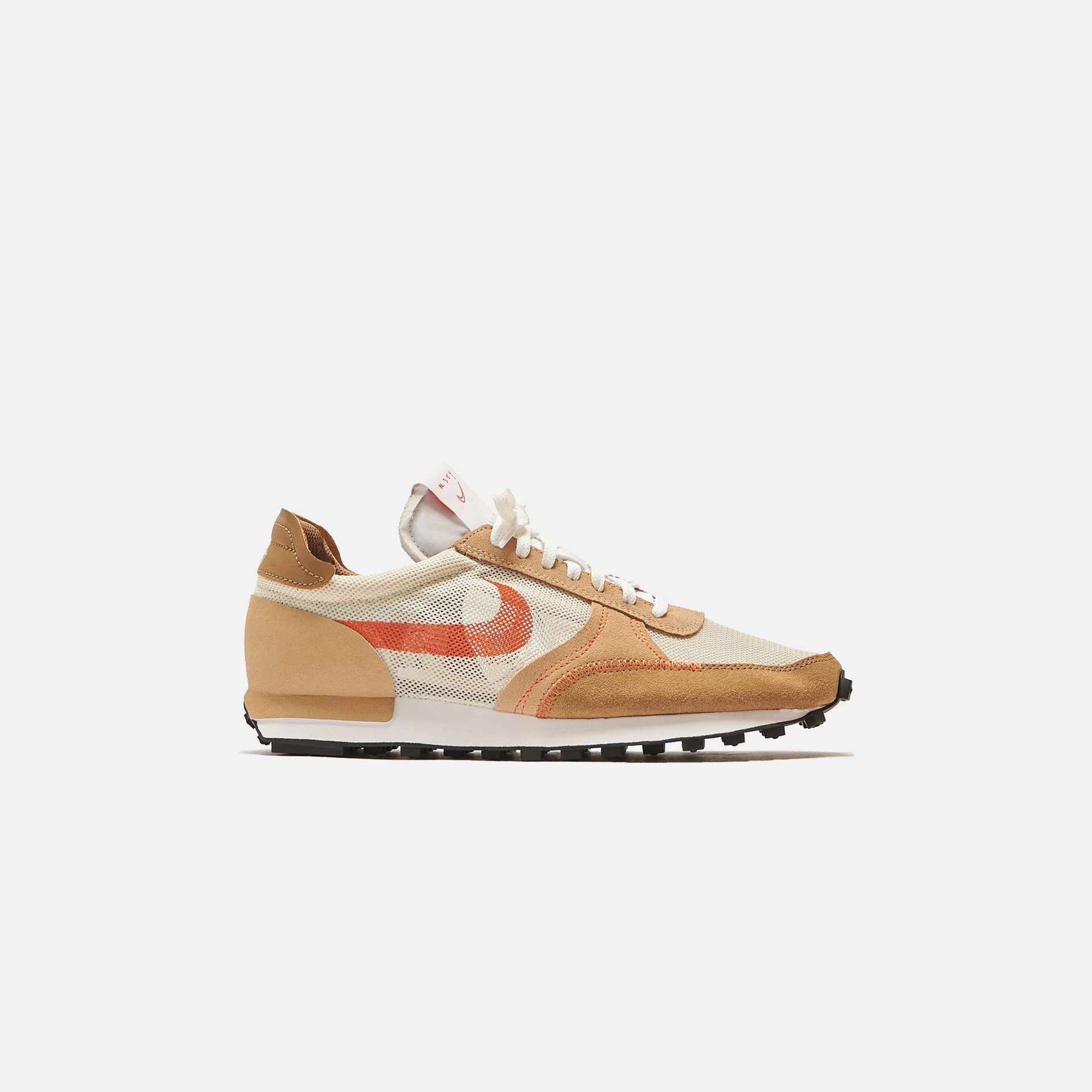 Nike Daybreak - Type Light Bone / Orange Hemp / Dark Driftwood
