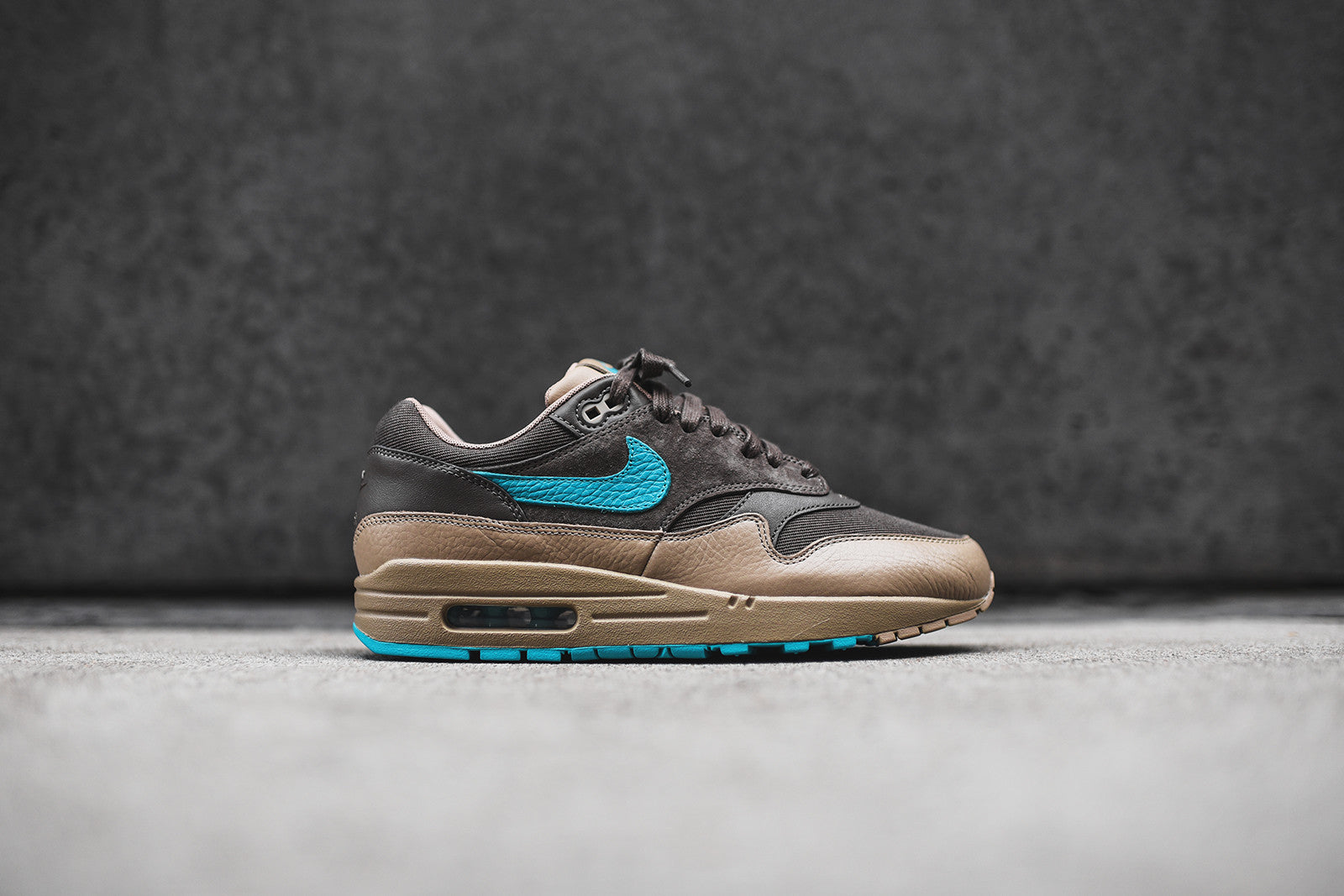 Nike Air Max 1 PRM - Ridgerock / Green
