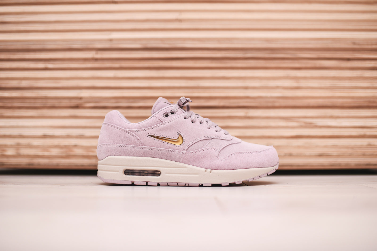 Nike Air Max 1 PRM SC - Rose / Gold / Sand