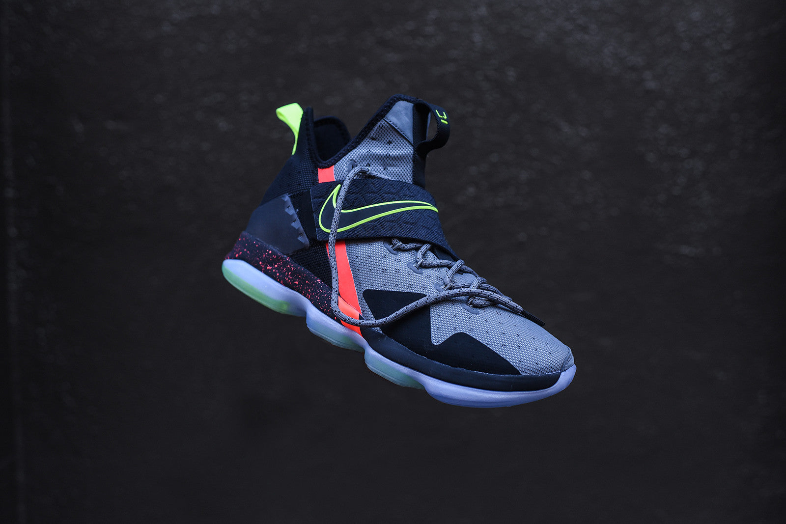 Nike LeBron 14 - Out of Nowhere