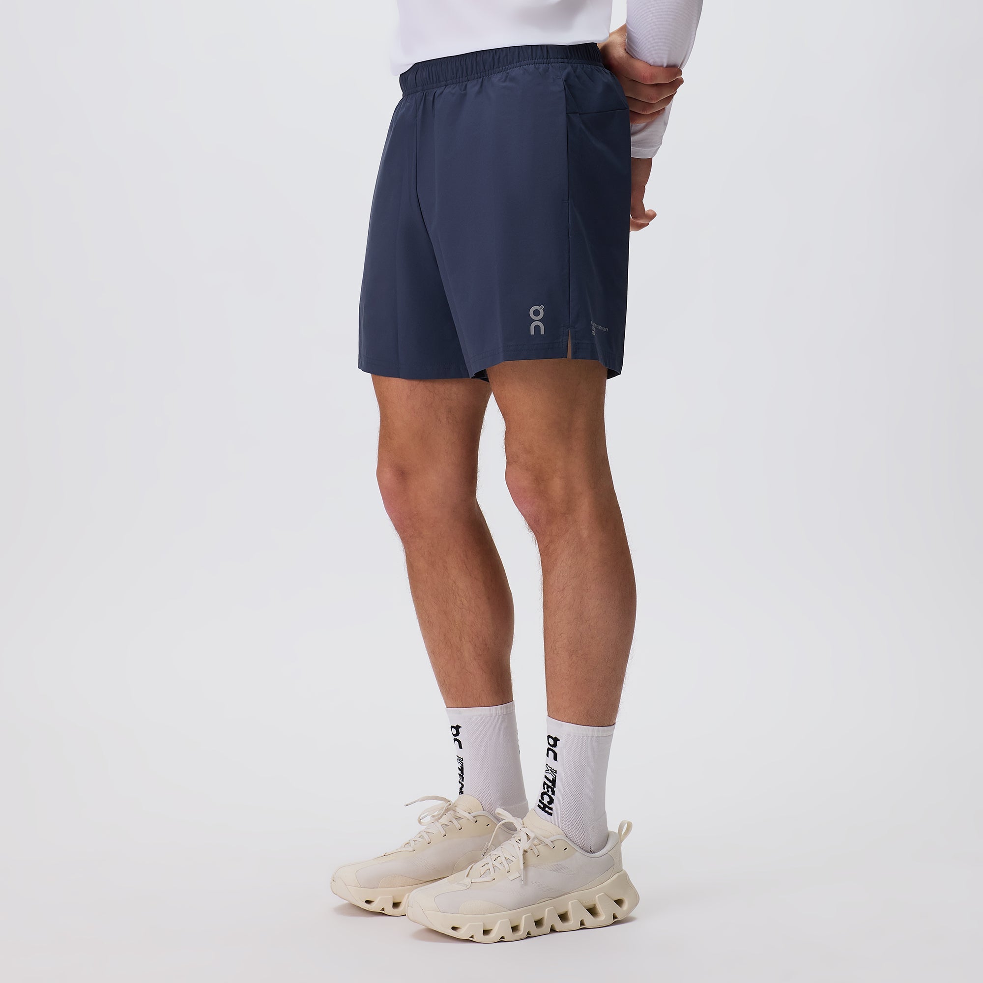 ON ショートパンツ Kith for On Core Short Kith for On Core Short - Midnight – Kith UK