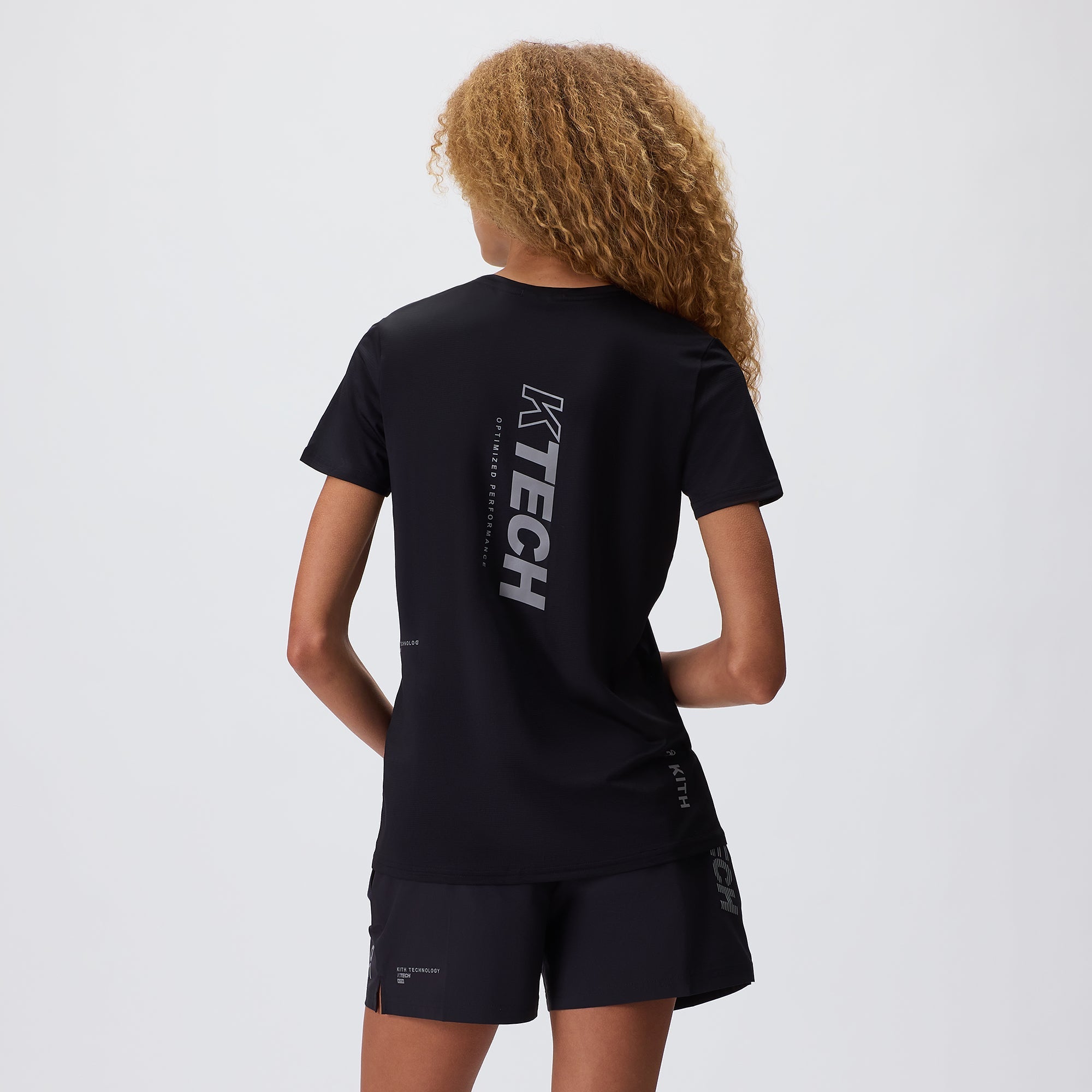 Kith Women for On Core Tee - Black – Kith UK