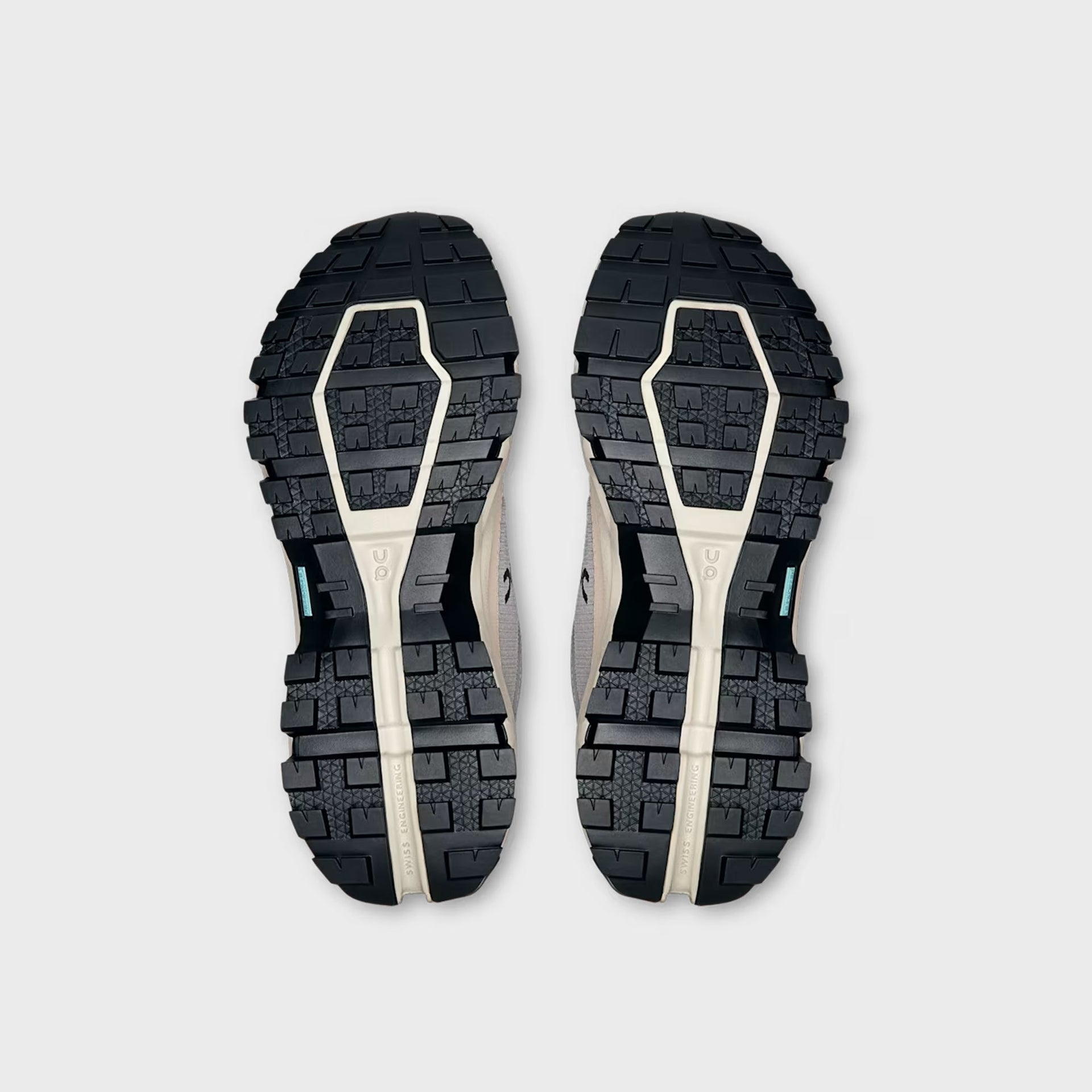 On Running WMNS Cloudrock Low WP - Alloy / Ice