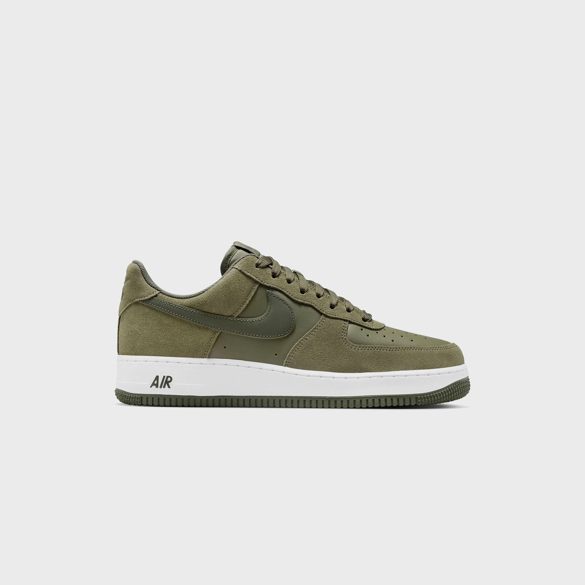 Nike Air Force 1 '07 - Medium Olive / Cargo Khaki / White