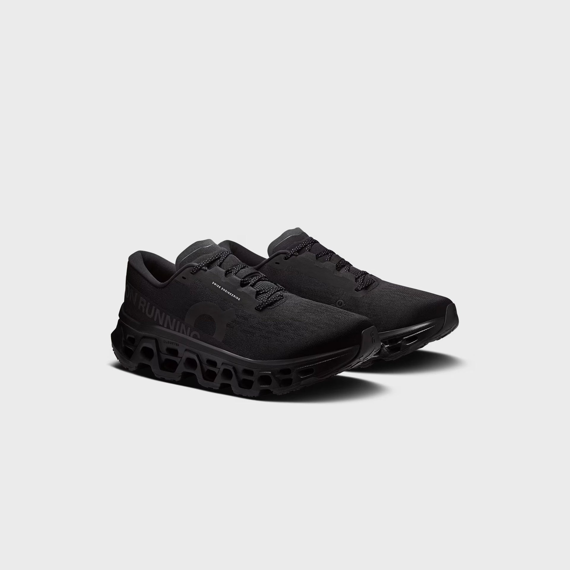 On Running Cloudmonster 3 - Black