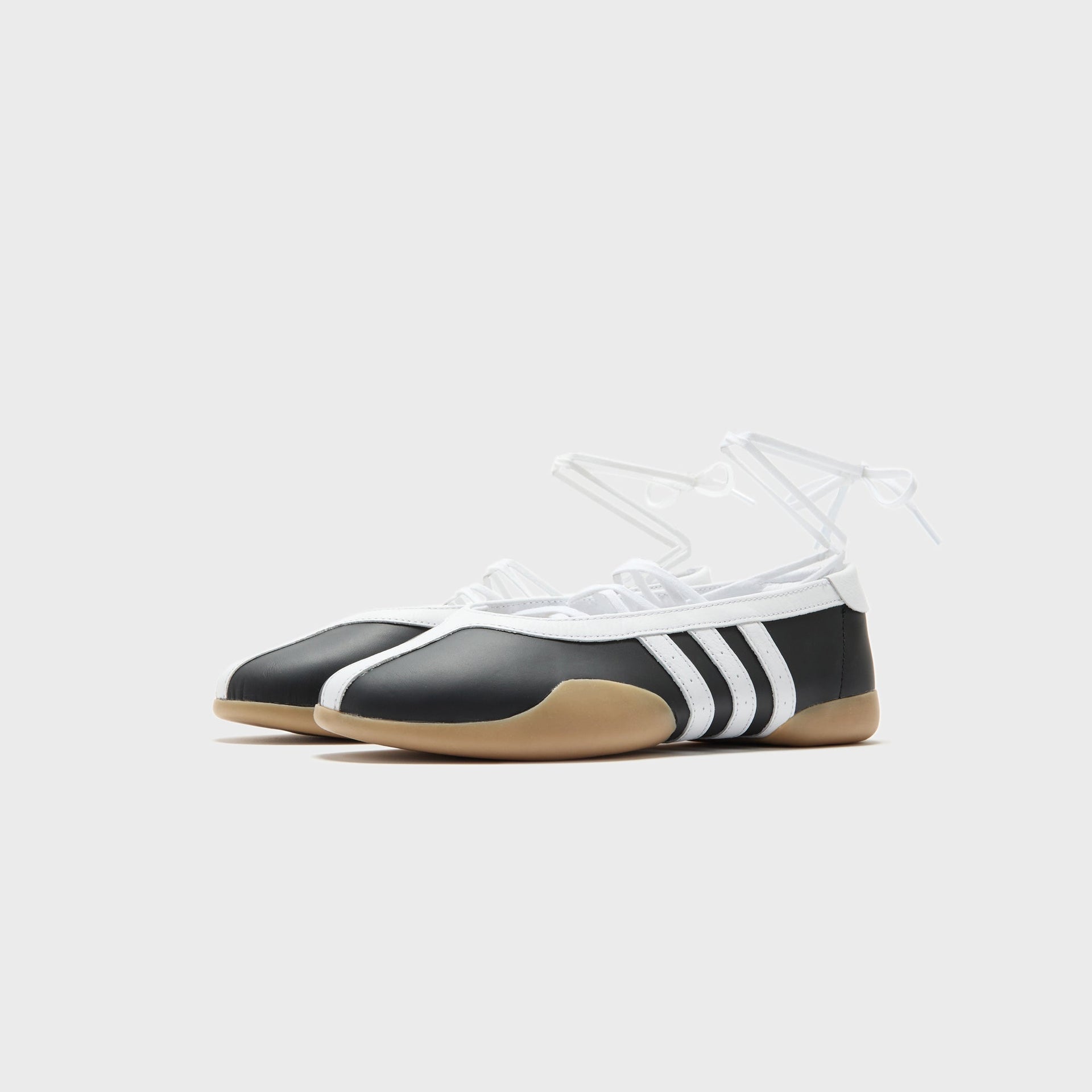 adidas WMNS Taekwondo Mei Ballet - Core Black / White/ Gum 3