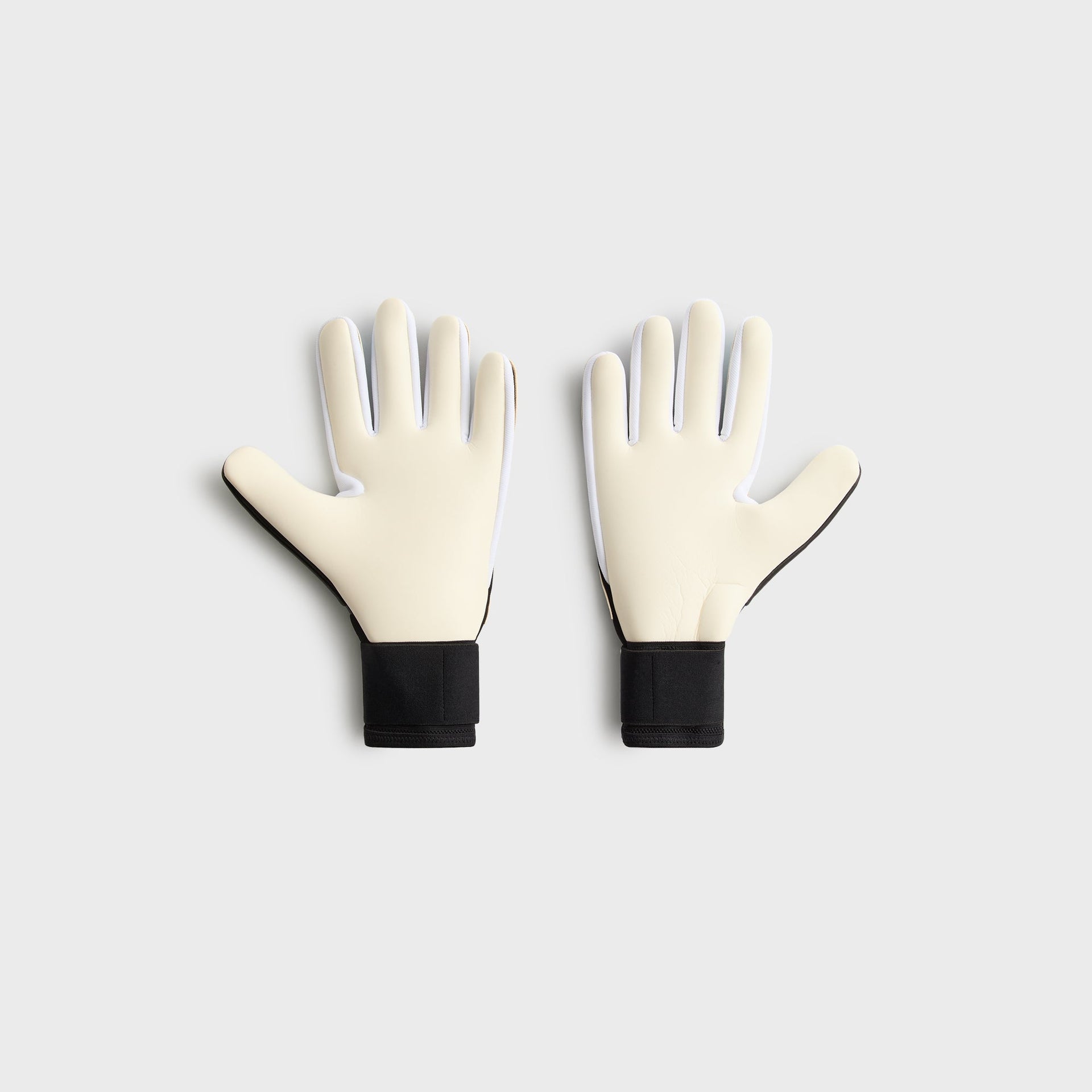 Kith & Messi for adidas Football Gloves - Black