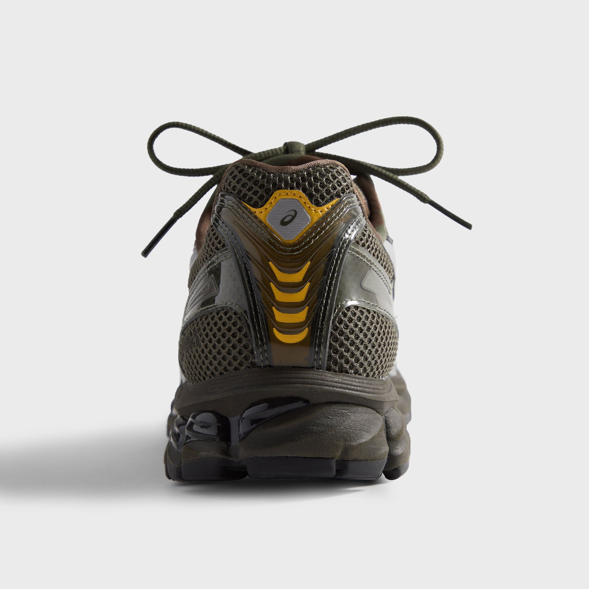 Marvel vs. Capcom | Kith for ASICS GEL-KAYANO® 12.1 Captain America vs. Guile Double Box - Dive Blue / Gunmetal / Deep Depths / Gunmetal