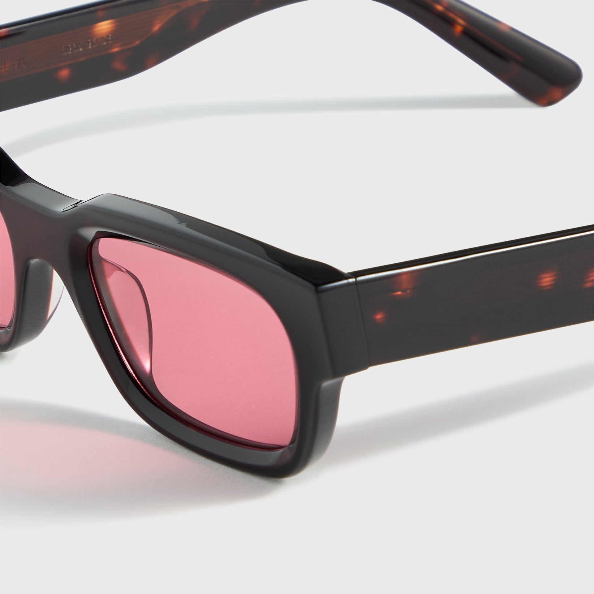 AKILA Zed Sunglasses - Tortoise / Rose