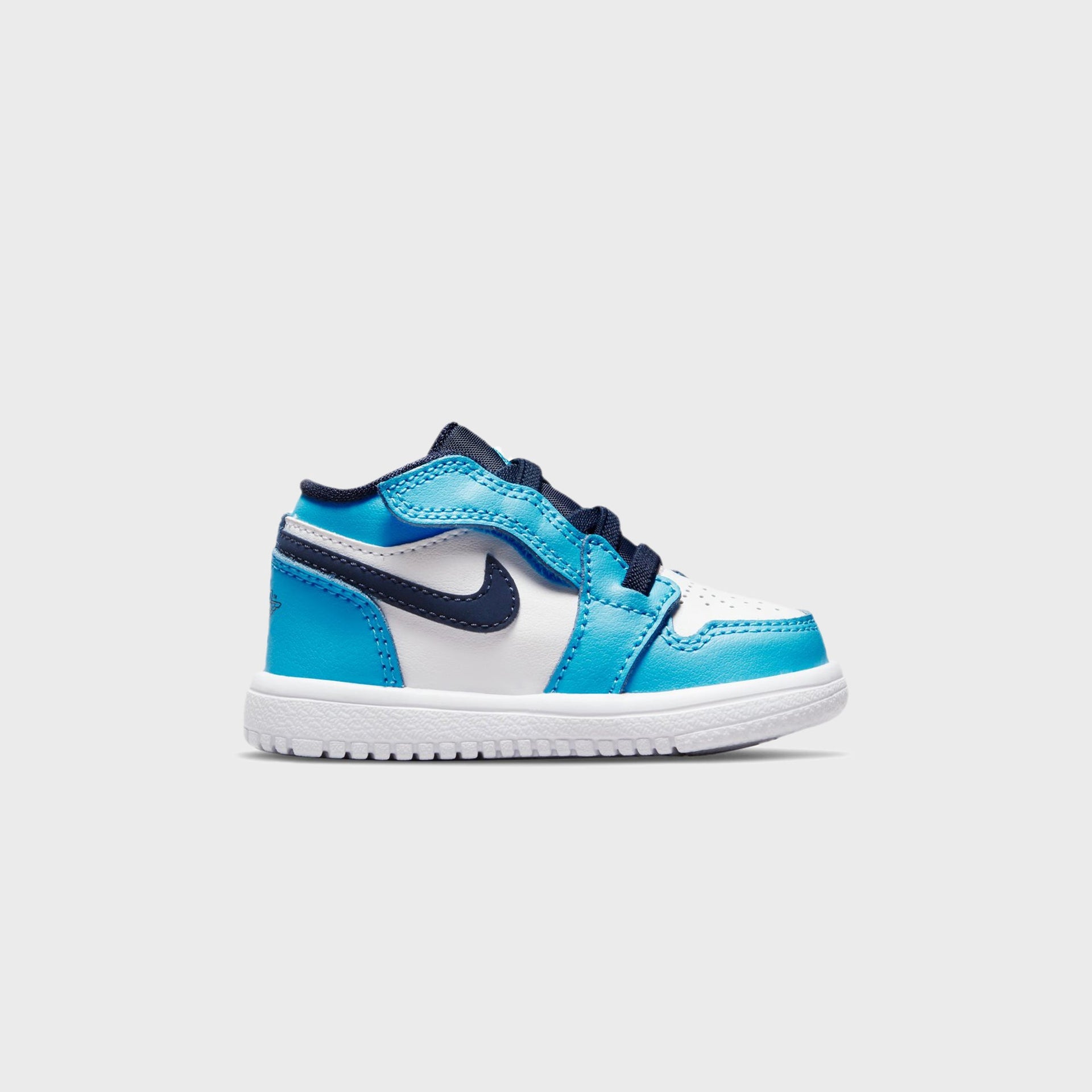 Jordan TD Jordan 1 Low Alt - White / Obsidian / Dark Powder Blue