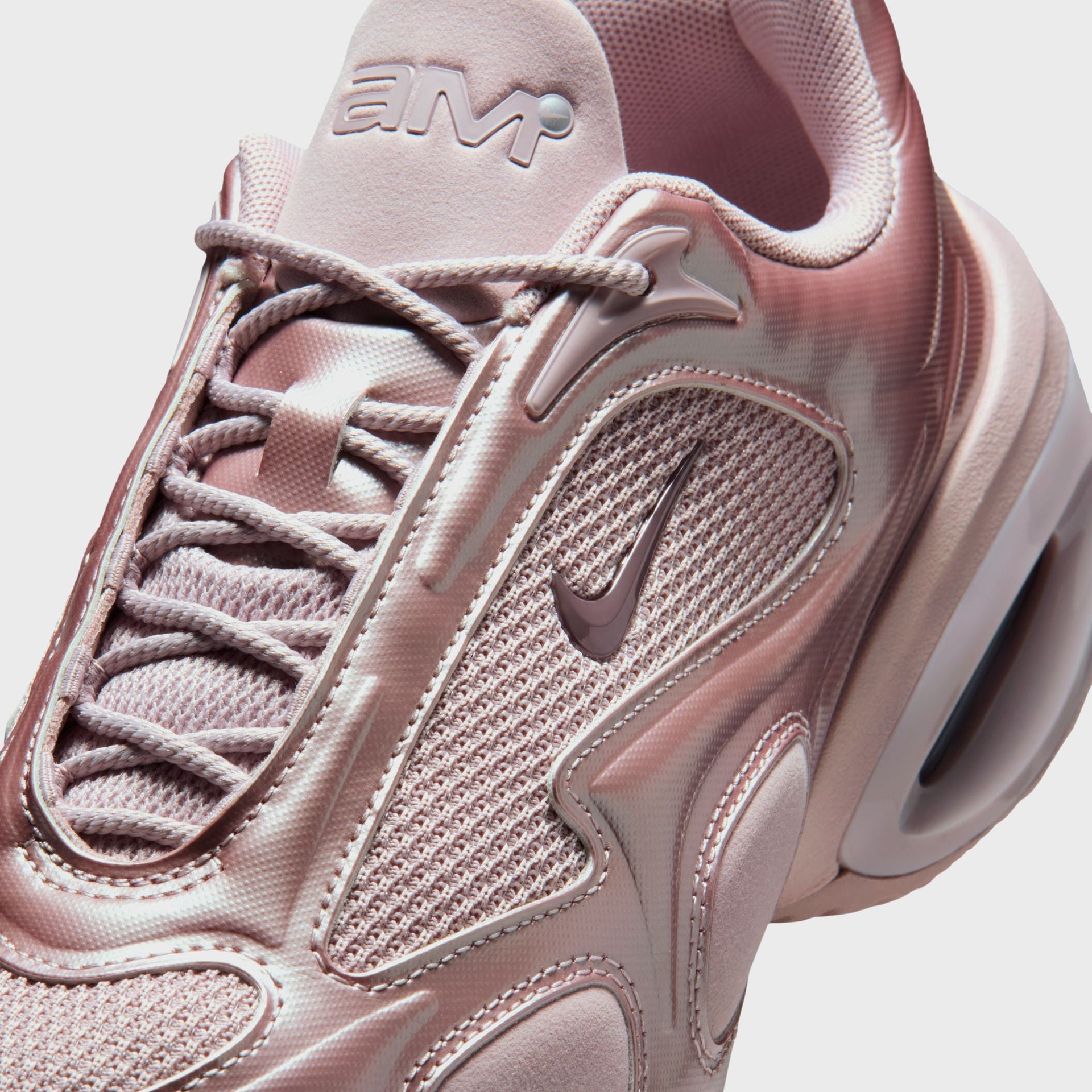 Nike WMNS Air Max Muse - Particle Rose / Metallic Silver