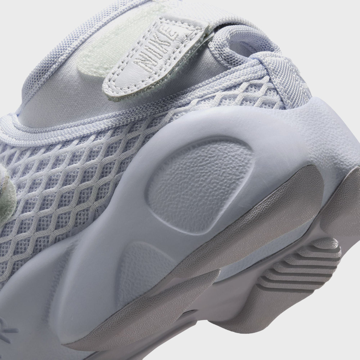 Nike WMNS Air Rift - Pure Platinum / Wolf Grey