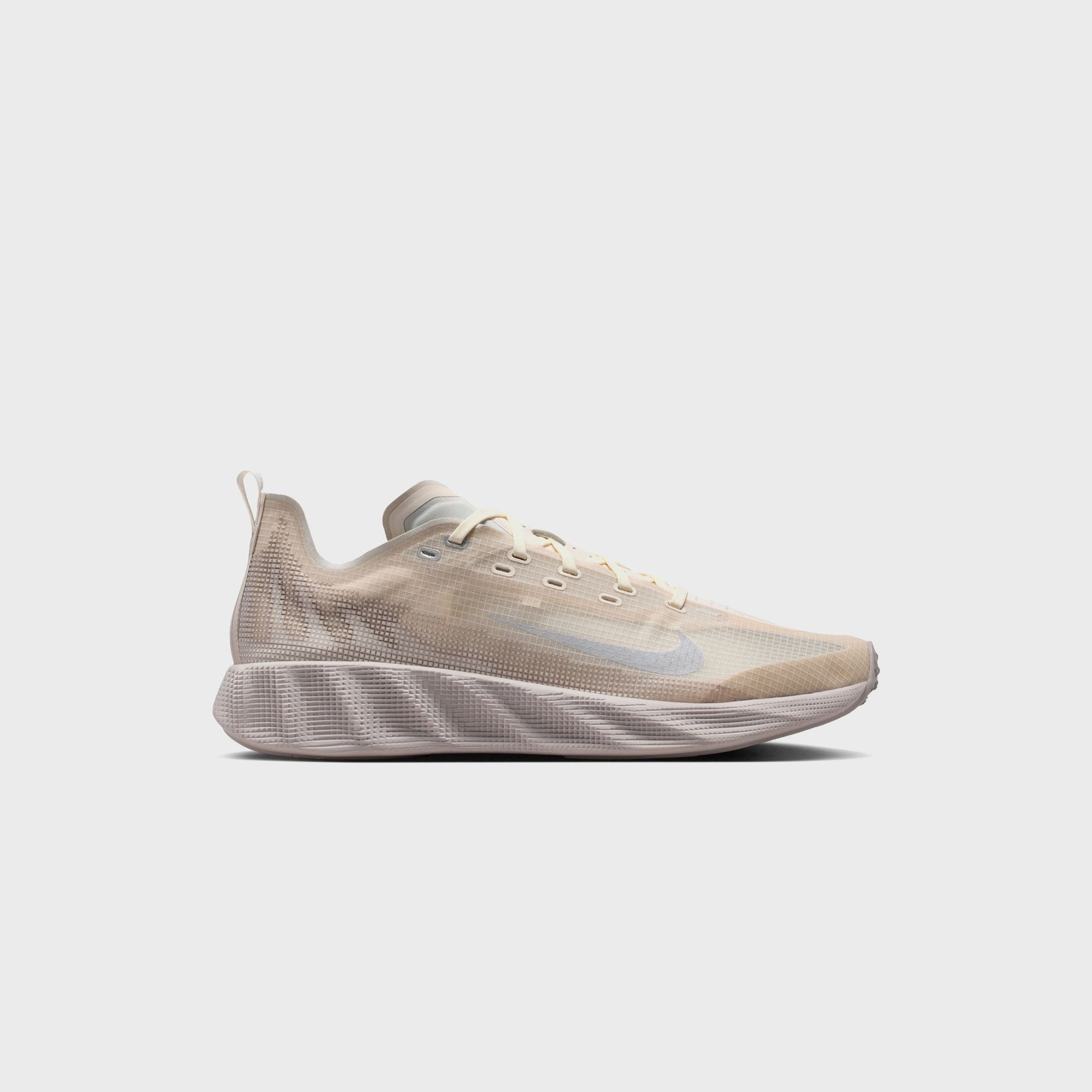 Nike Ava X - Pale Ivory / Cream II / Light Bone / Metallic Silver