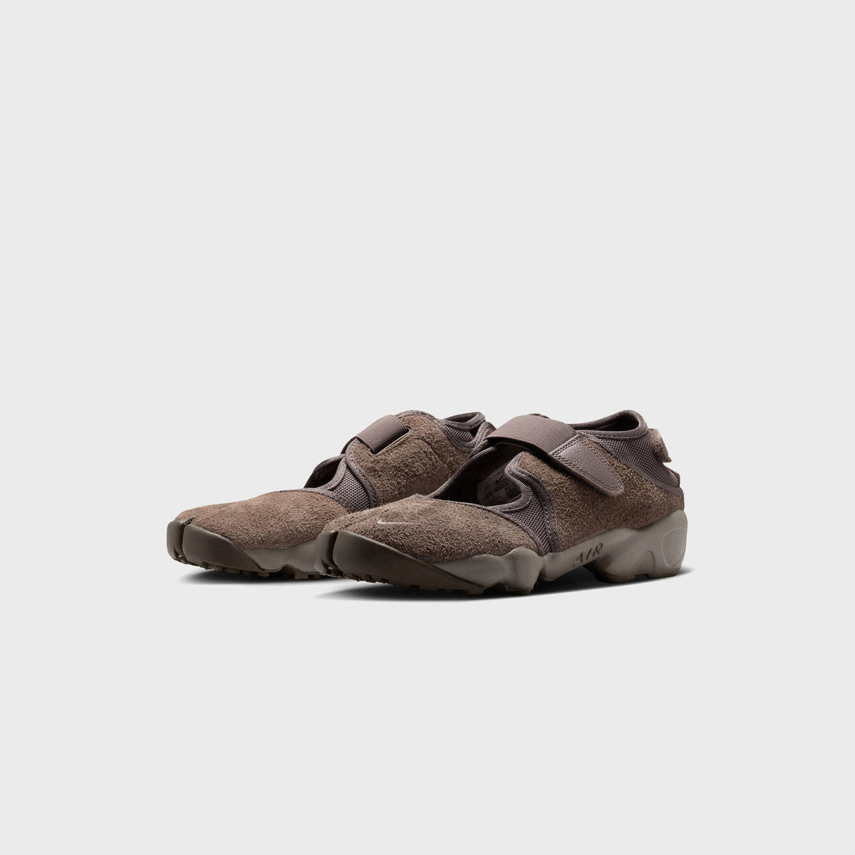 Nike WMNS Air Rift - Ironstone / Cave Stone