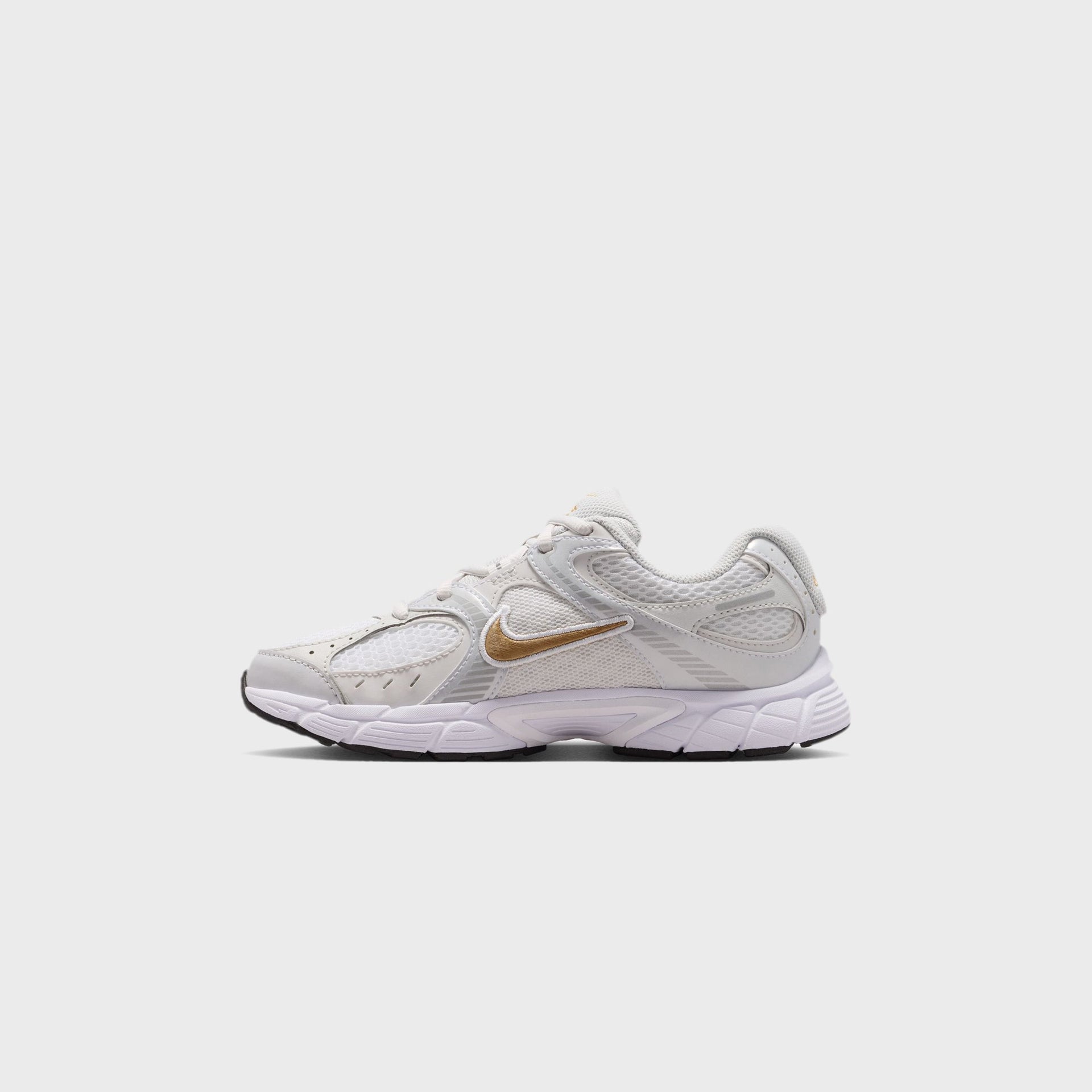 Nike GS V5 RNR - White / Metalic Gold / Metallic Silver