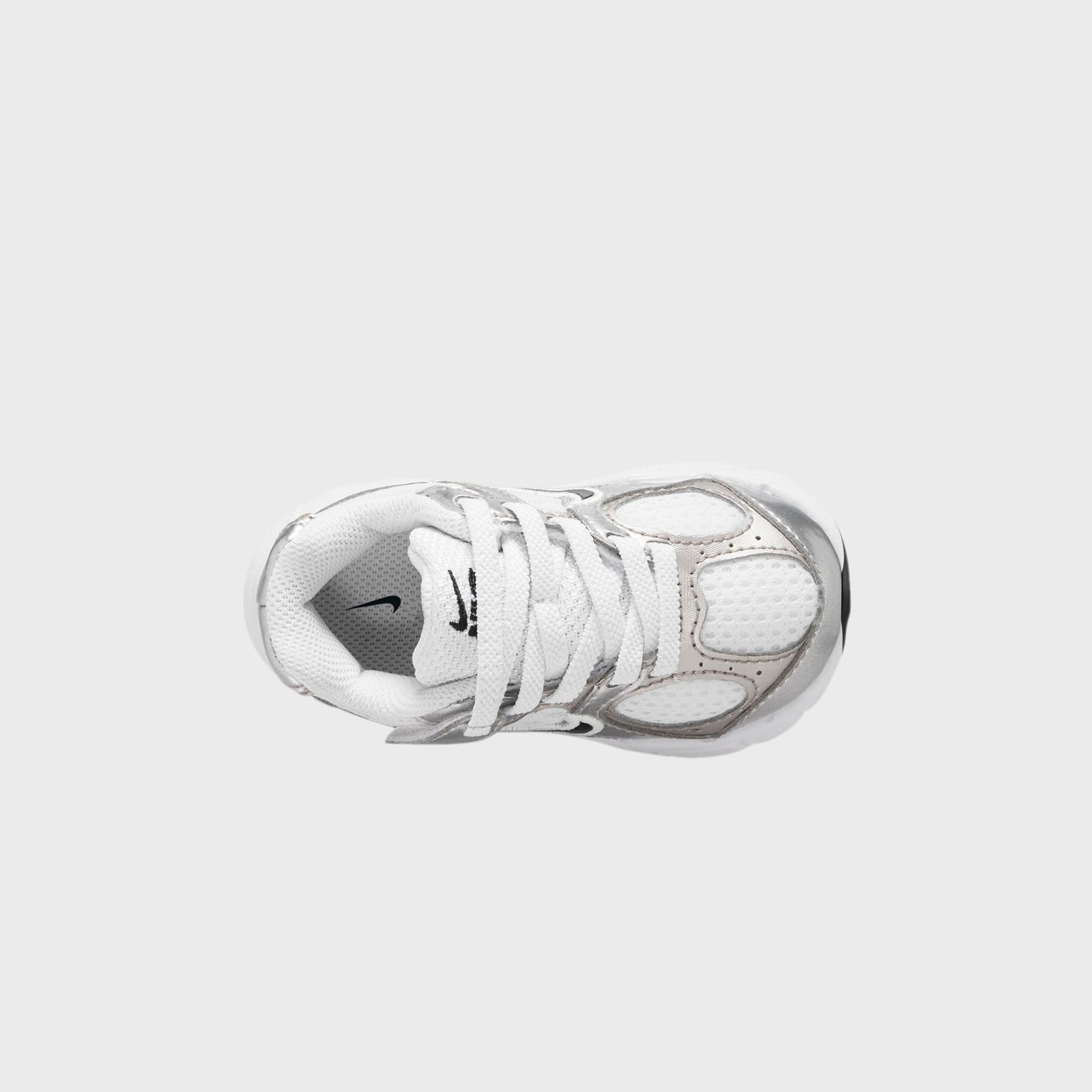 Nike TD V5 RNR - White / Black / Vast Grey / College Grey