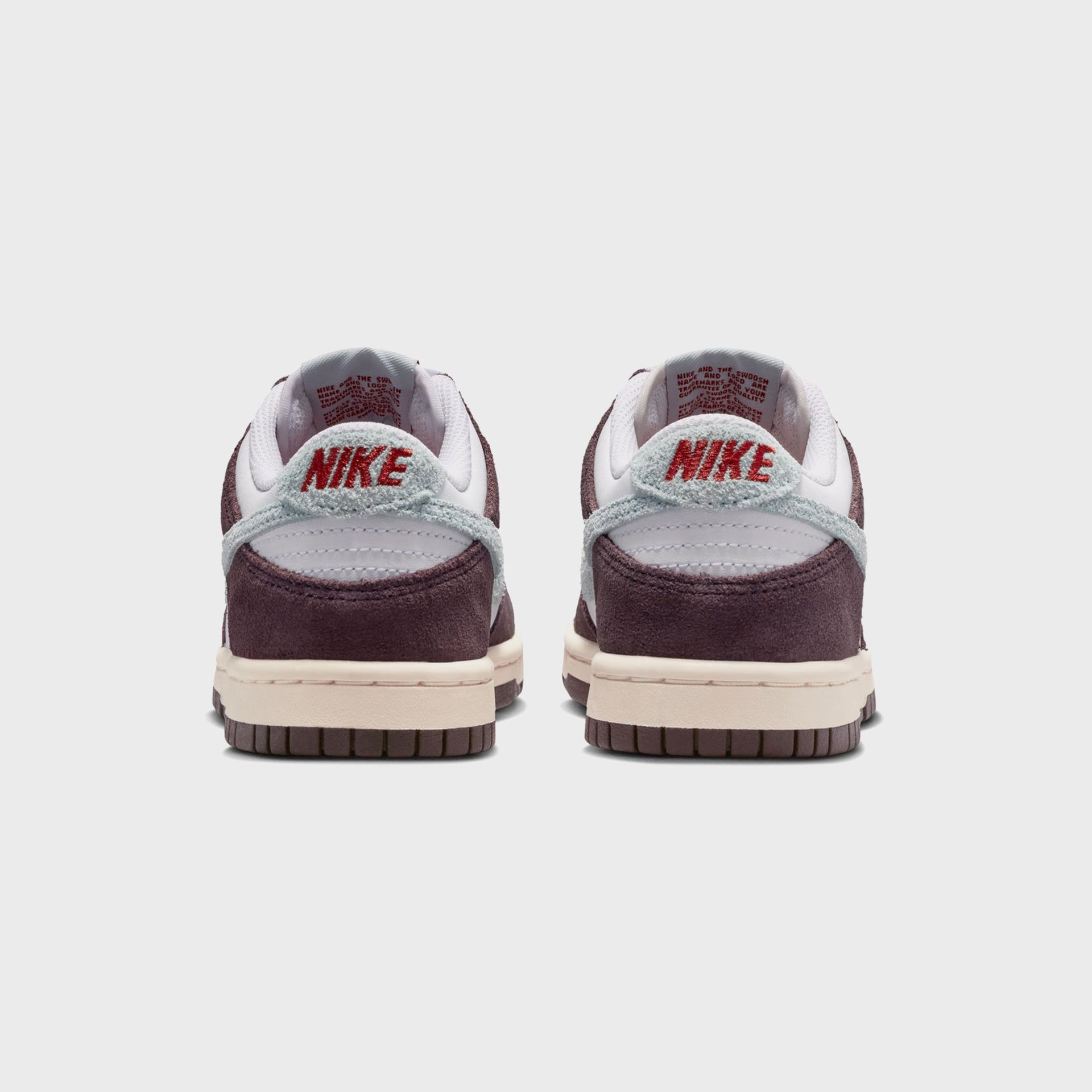 Nike GS Dunk Low SE - White / Glacier Blue / Burgundy Ash