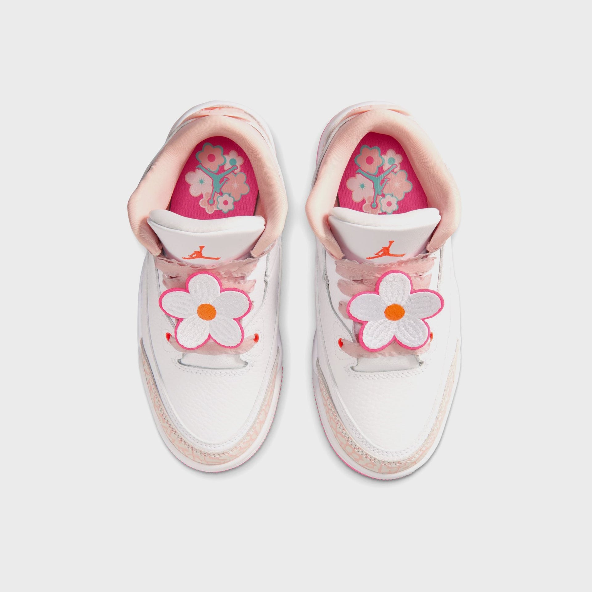 Jordan PS Jordan 3 Retro - Pearl Pink / Hyper Orange / Pink Bloom