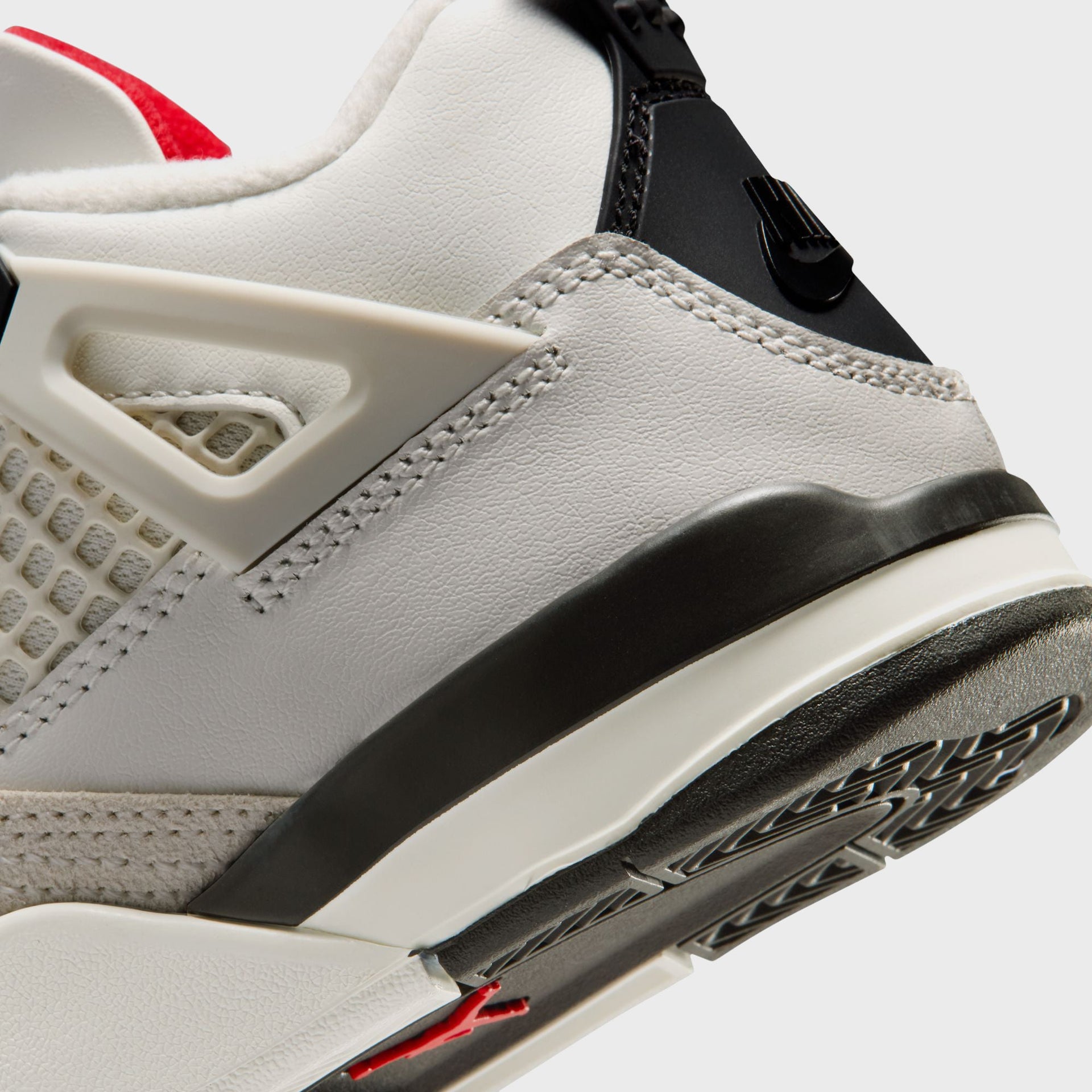 Nike PS Air Jordan 4 Retro OG - Sail / Black / University Red