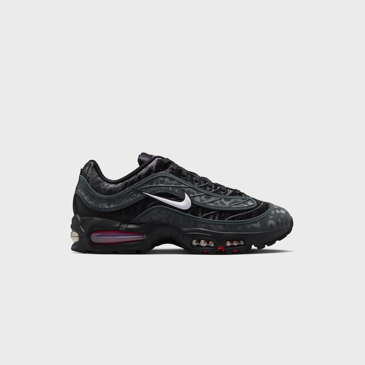 Nike Air Max Joga Bonito - Black / University Red / Dark Smoke Grey / White