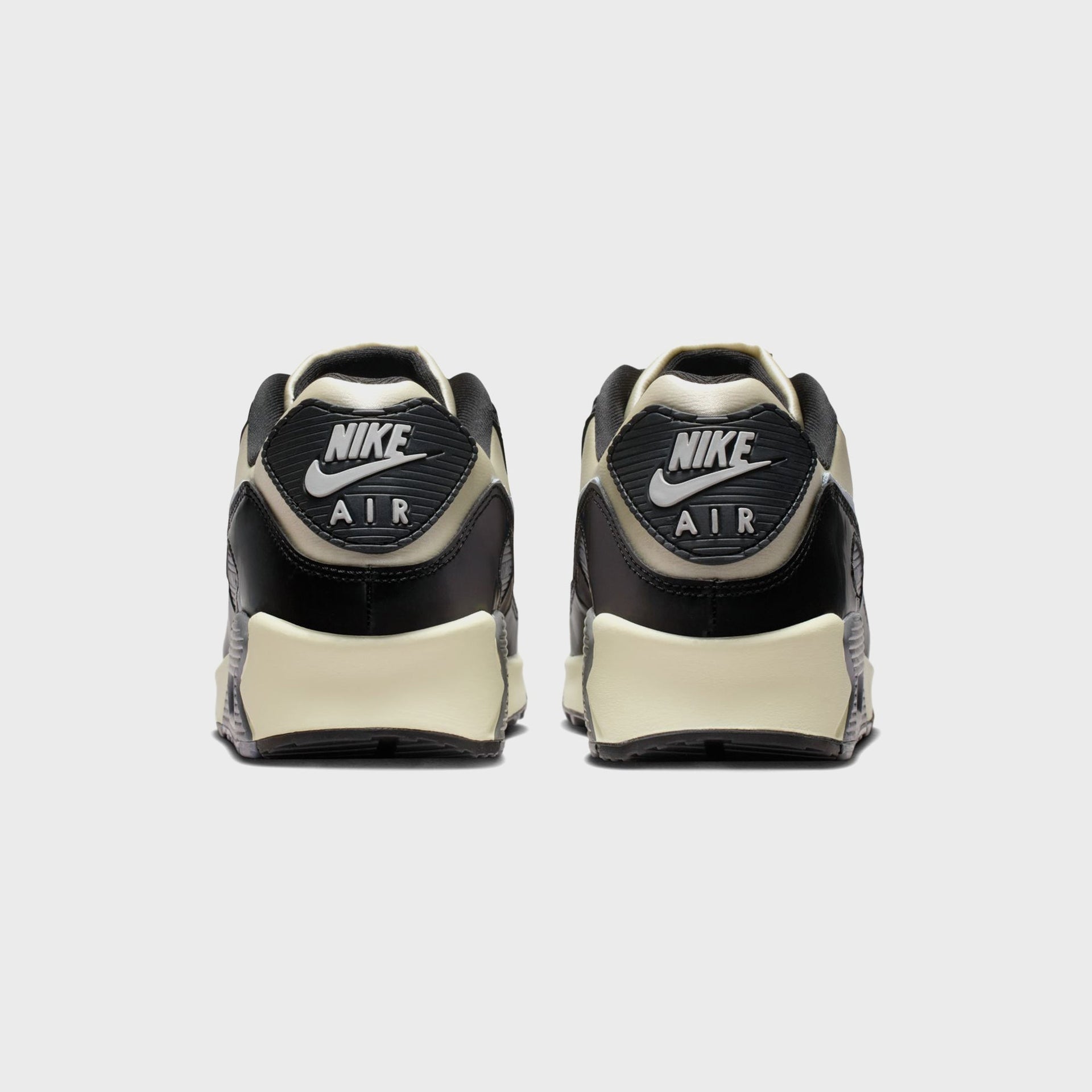 Nike Air Max 90 - Black / Sail / Anthracite / Light Smoke Grey / Coconut Milk