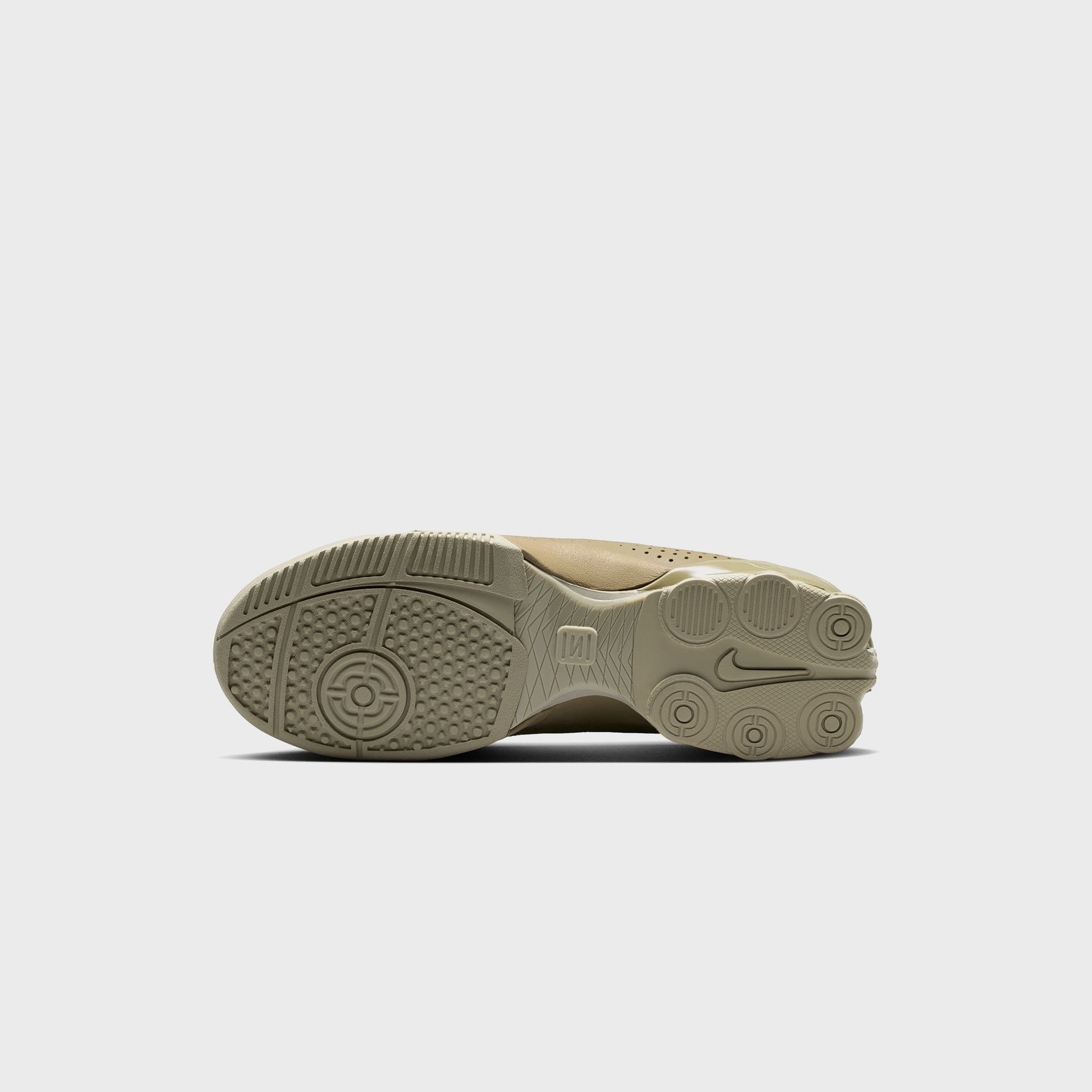 Nike WMNS Total 90 Shox Magia - Neutral Olive / Metallic Silver