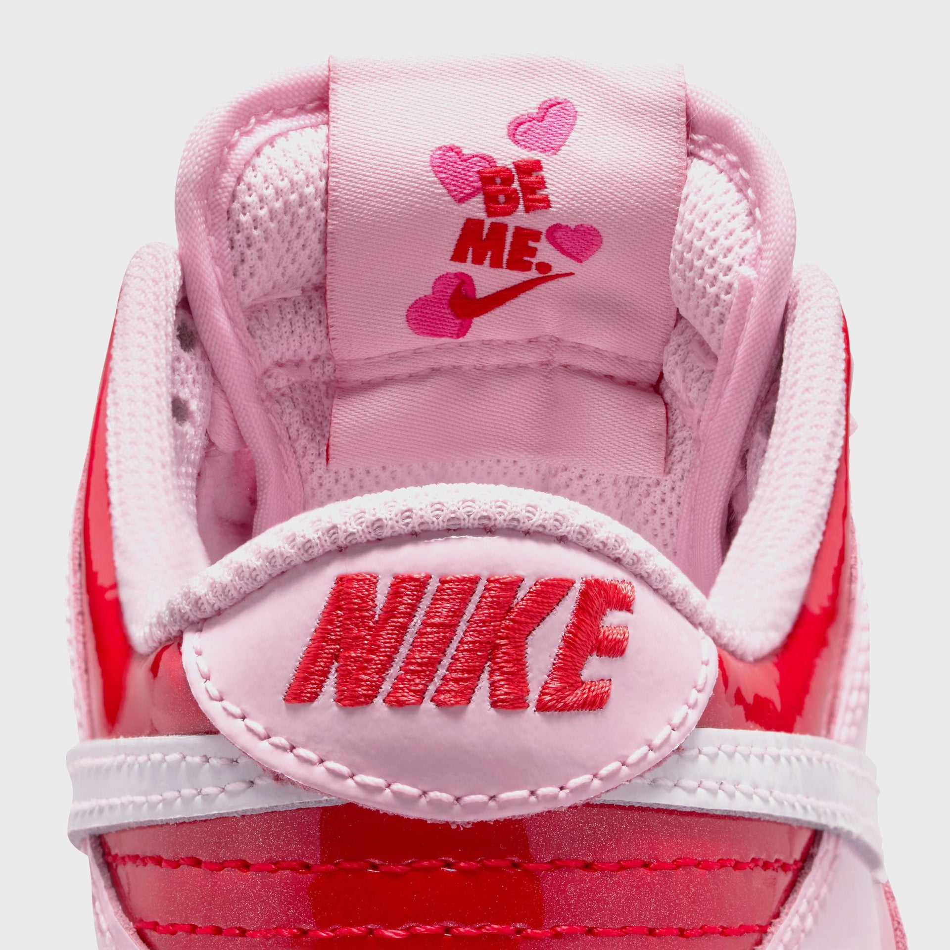 Nike GS Dunk Low - Pink Foam / Summit White / Light Crimson