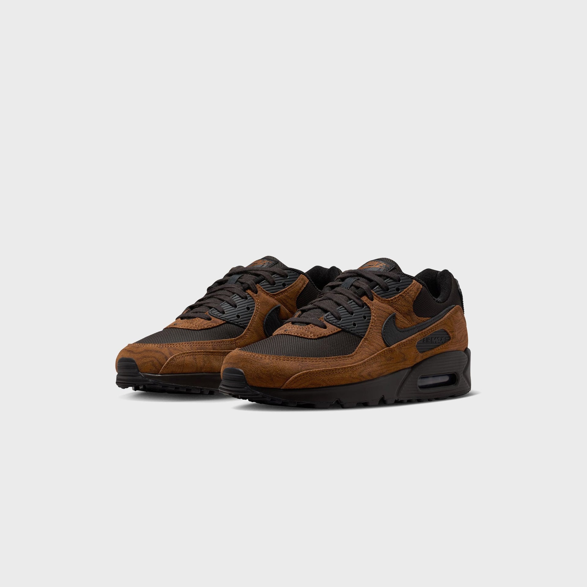 Nike Air Max 90 Premium - Light British Tan / Black / Velvet Brown