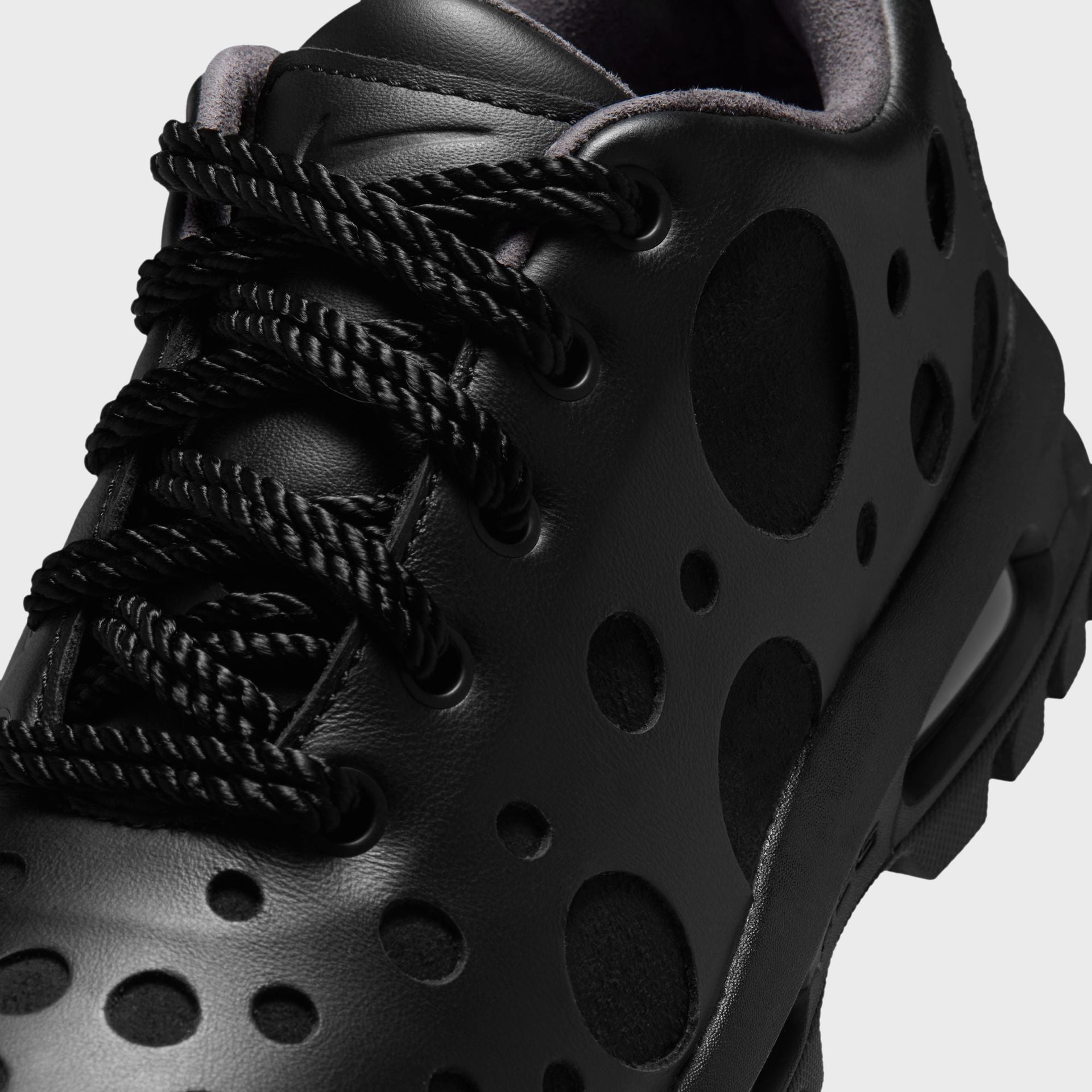 Nike Air Max Goadome Low - Black