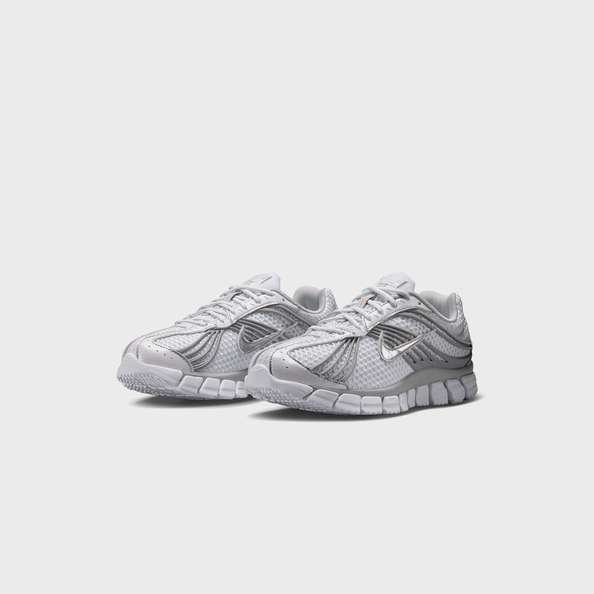 Nike WMNS Zoom Skylon 11 - White / Grey Fog / Metallic Silver