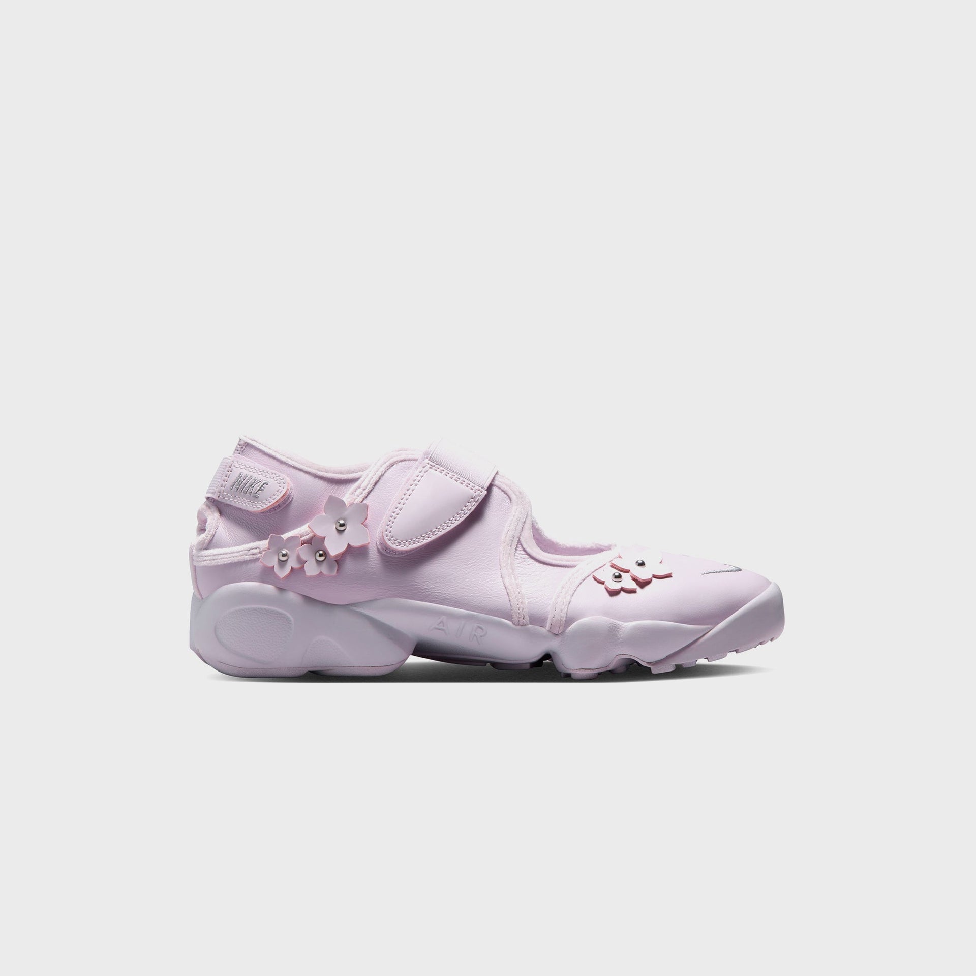 Nike WMNS Air Rift "Florette" - Bleached Lilac / Wolf Grey / Metallic Silver