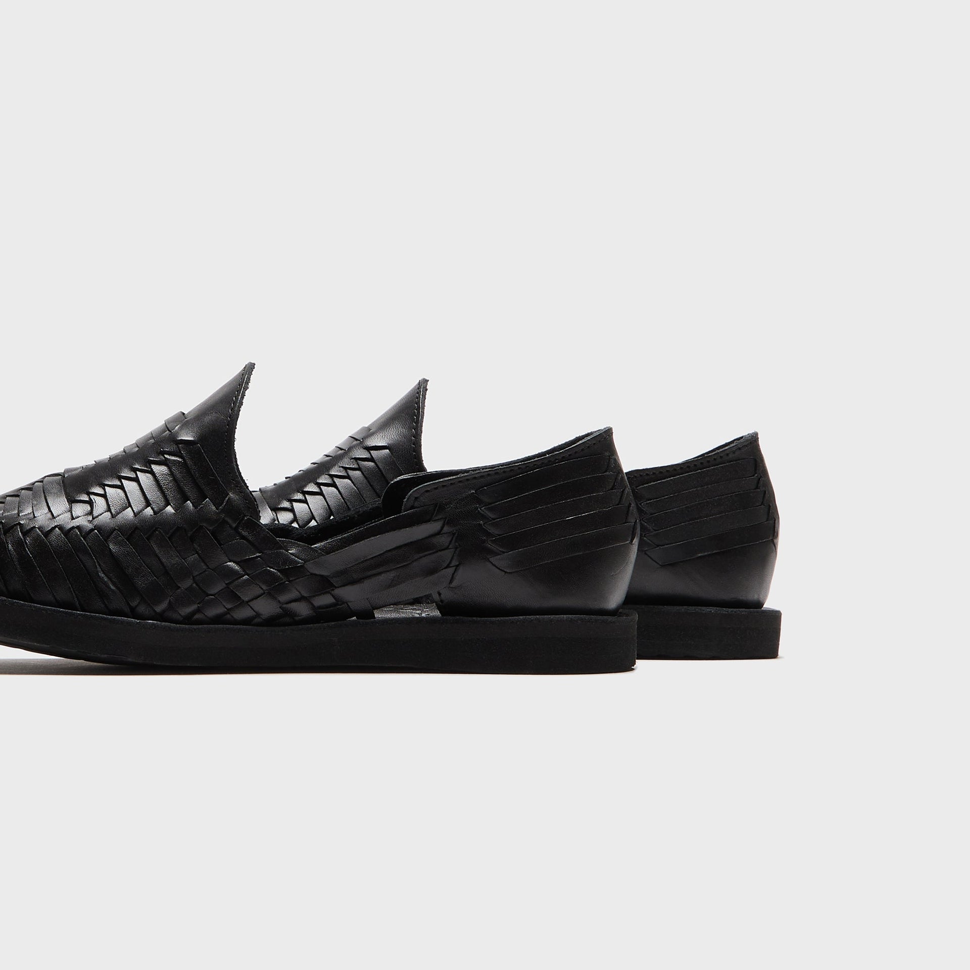 Chamula Cancun Loafer - Black