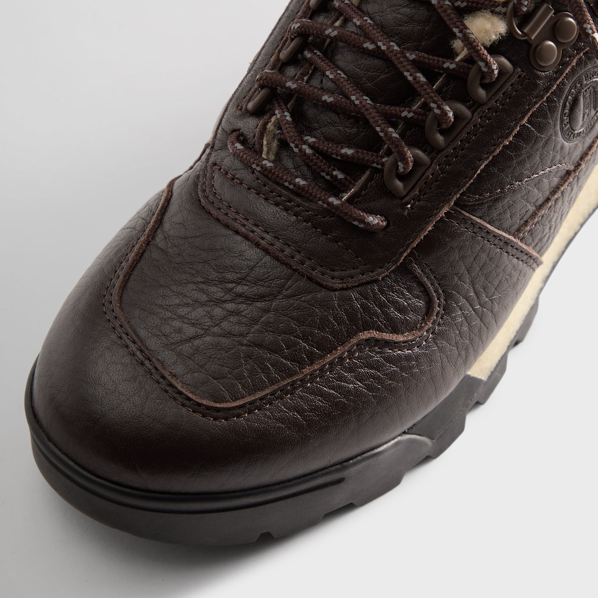 8th St by Ronnie Fieg for Clarks Originals Laddow - Coffee