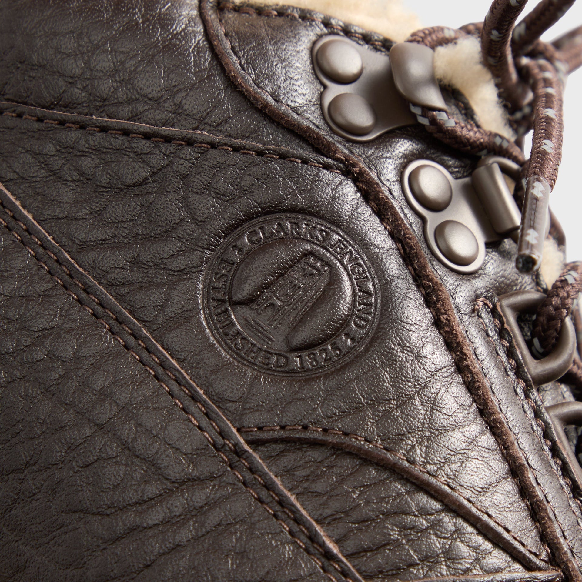 8th St by Ronnie Fieg for Clarks Originals Laddow - Coffee