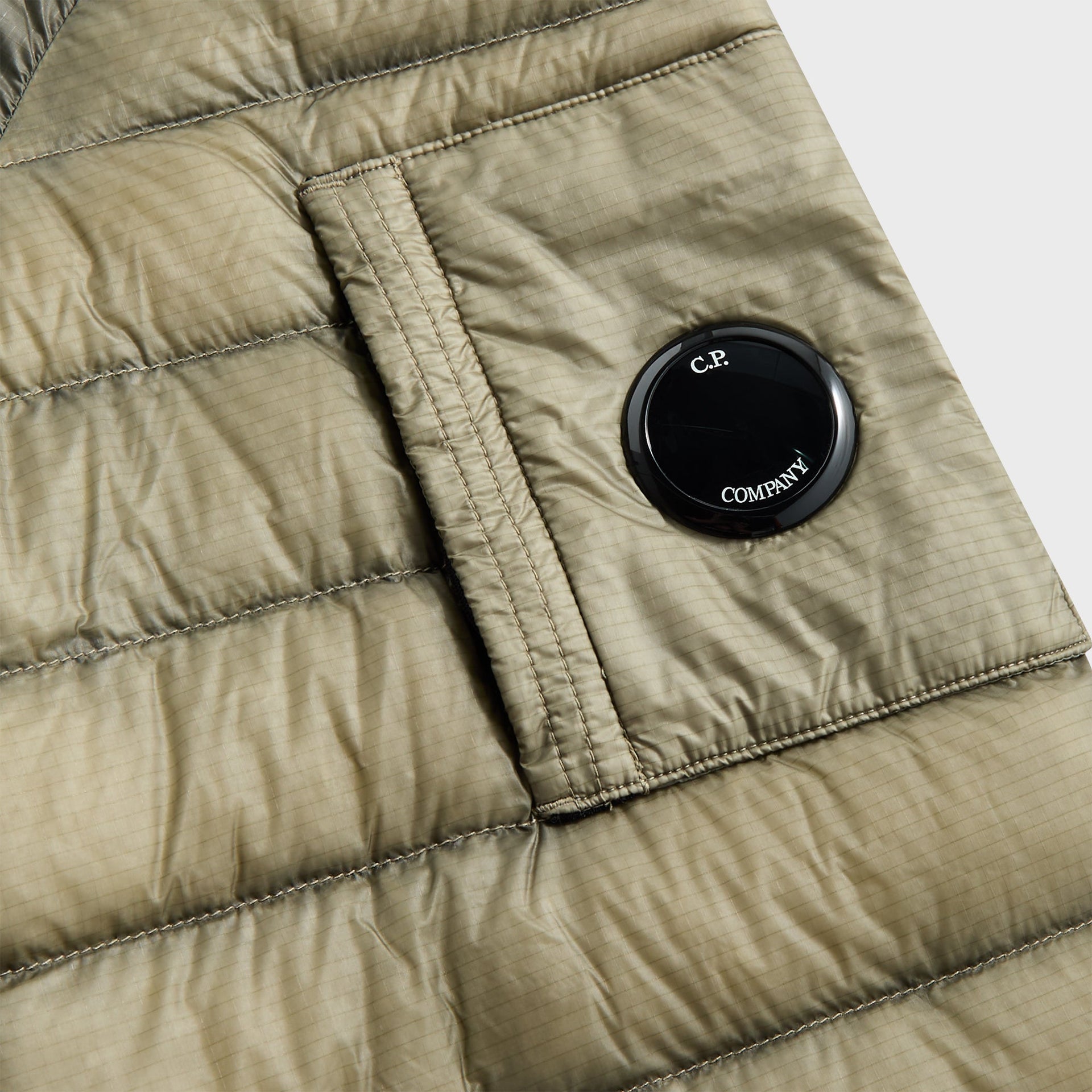 C.P. Company DDinShell Medium Jacket ‚Äì Fallen rock