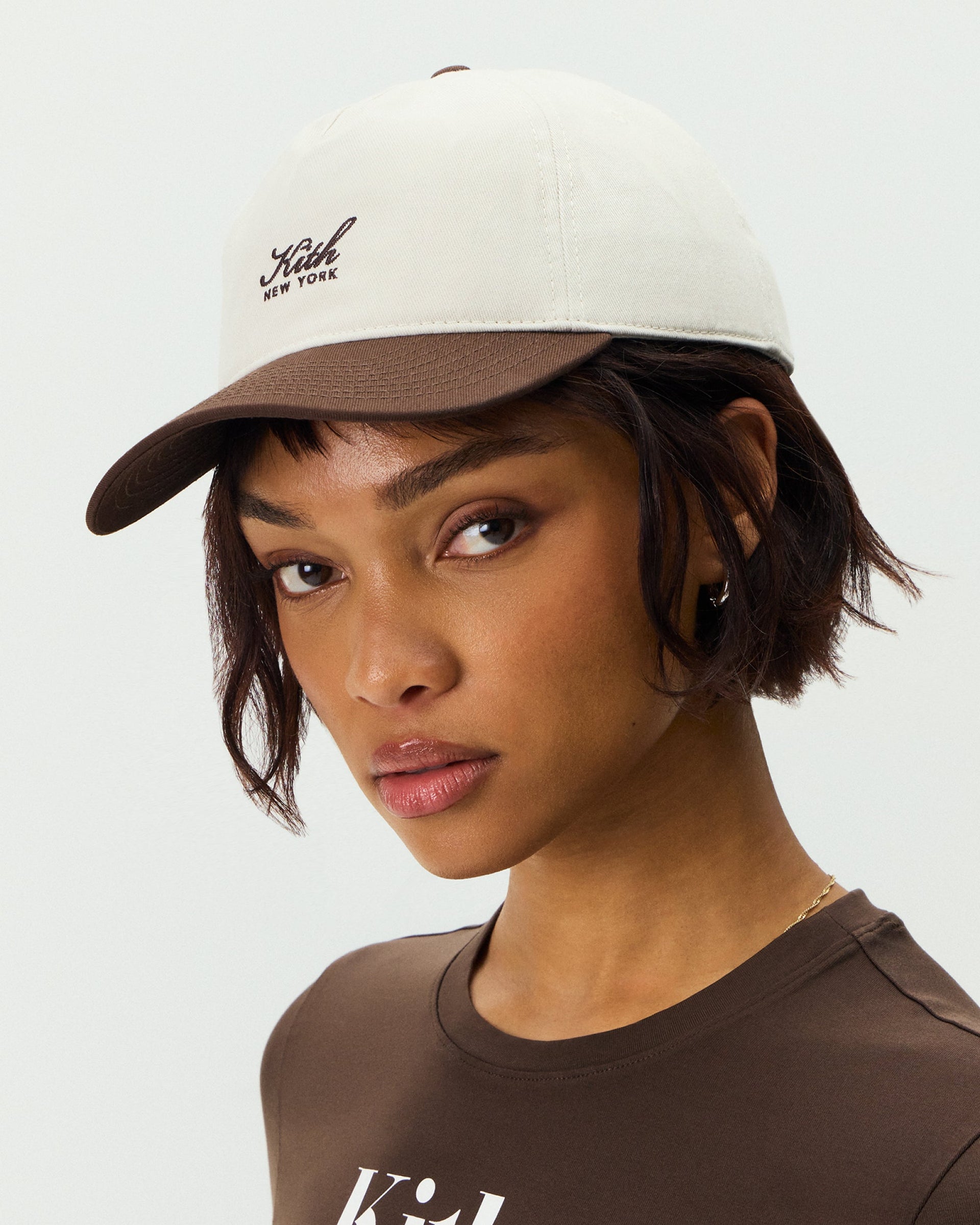 gid://shopify/MediaImage/45932144722196