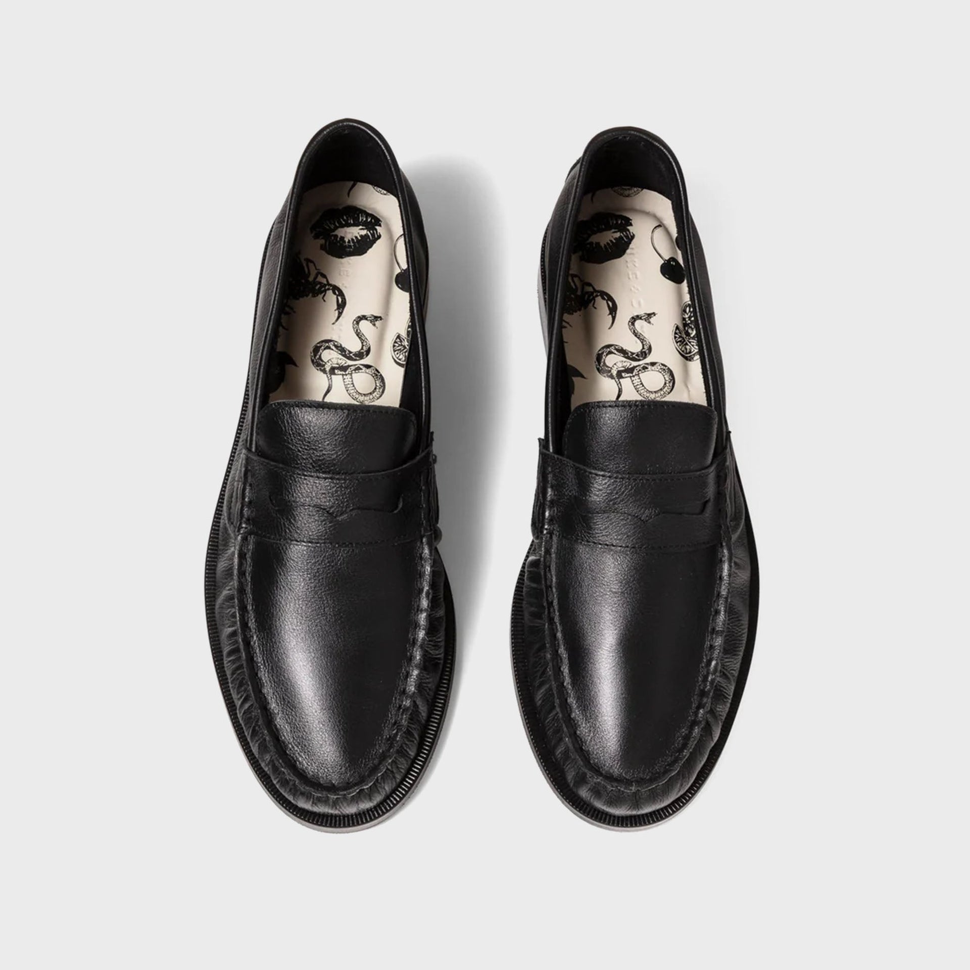 DUKE + DEXTER Ezra Pebble Pleated Penny Loafer - Black