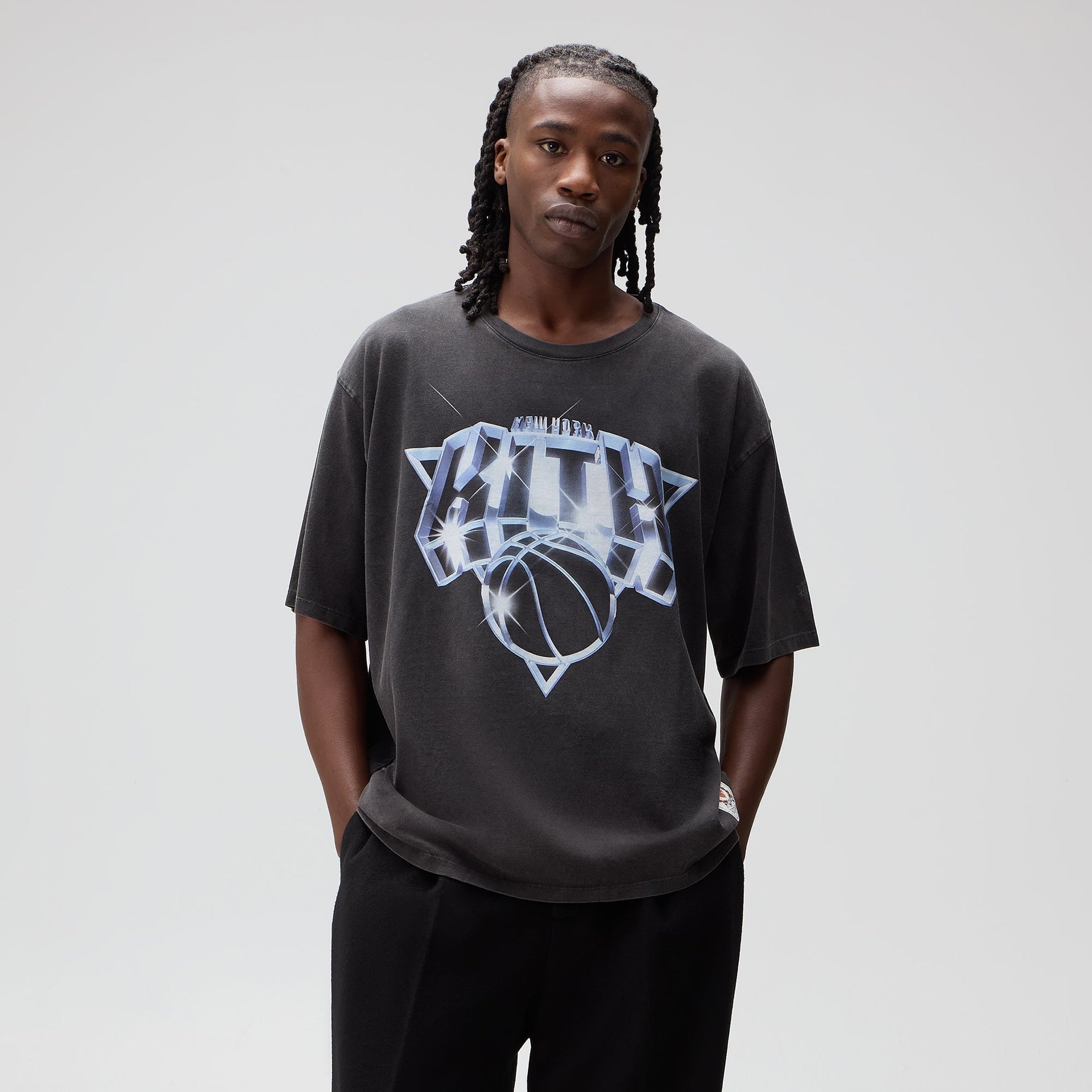 Kith for the New York Knicks Chrome Vintage Jones Tee - Black