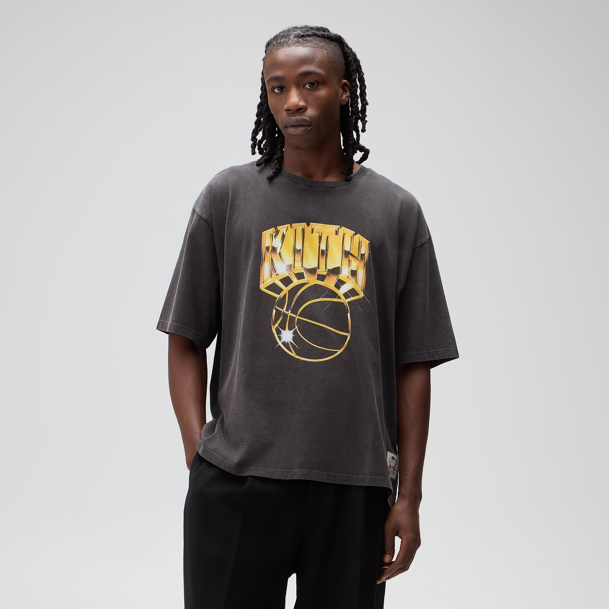 KITH / ヤンキース ビンテージTEE Kith for the New York Knicks Gold Vintage Jones Tee - Black – Kith UK