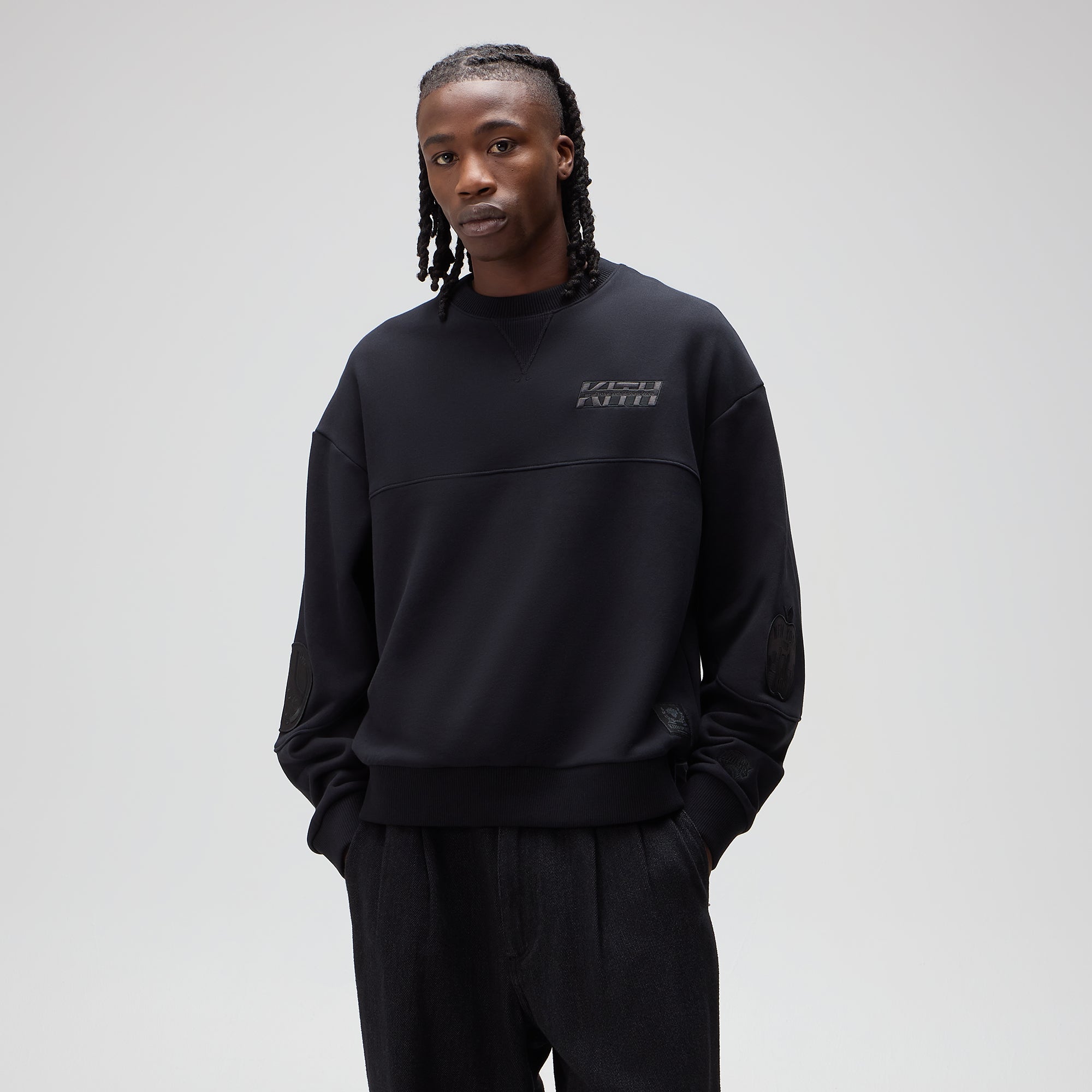 Kith for the New York Knicks Tonal Vintage Crewneck - Black – Kith UK