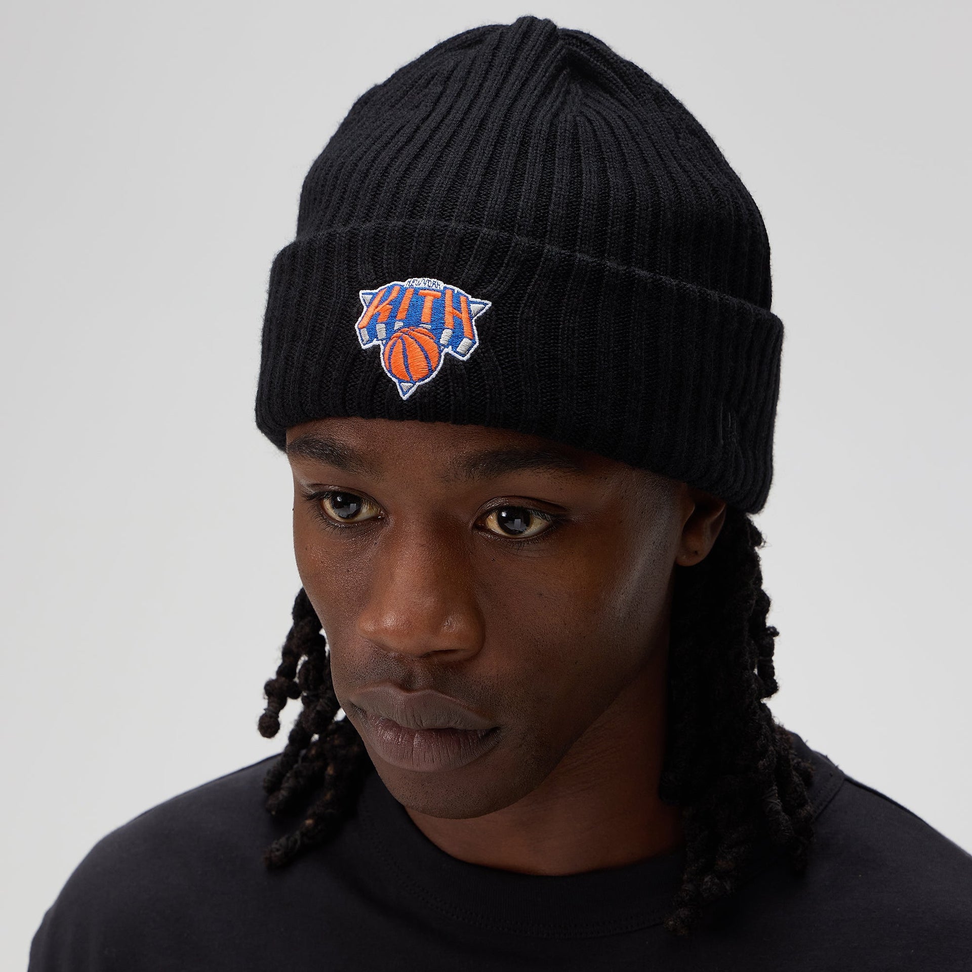 Kith for the New York Knicks Superman Logo Beanie - Black