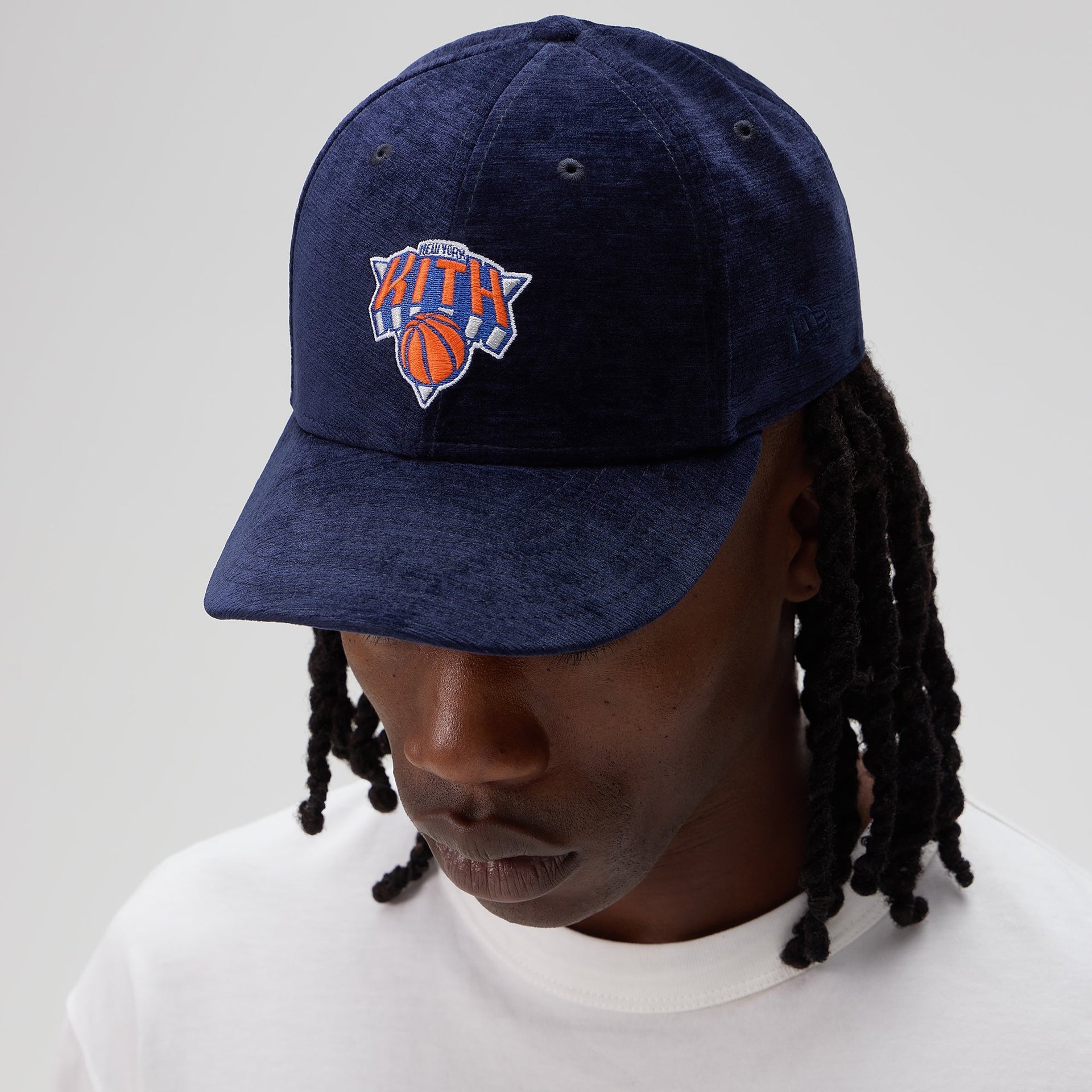 Kith & New Era for the New York Knicks Chenille 59FIFTY Low Profile Fitted Cap - Nocturnal