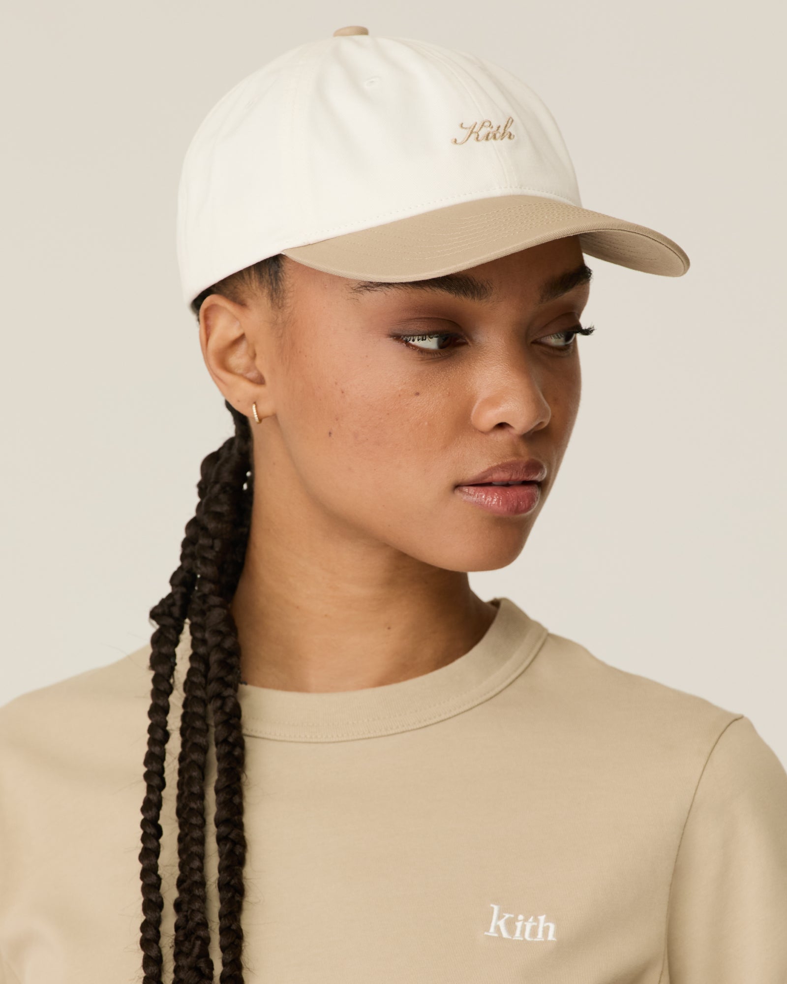 gid://shopify/MediaImage/43840983269652