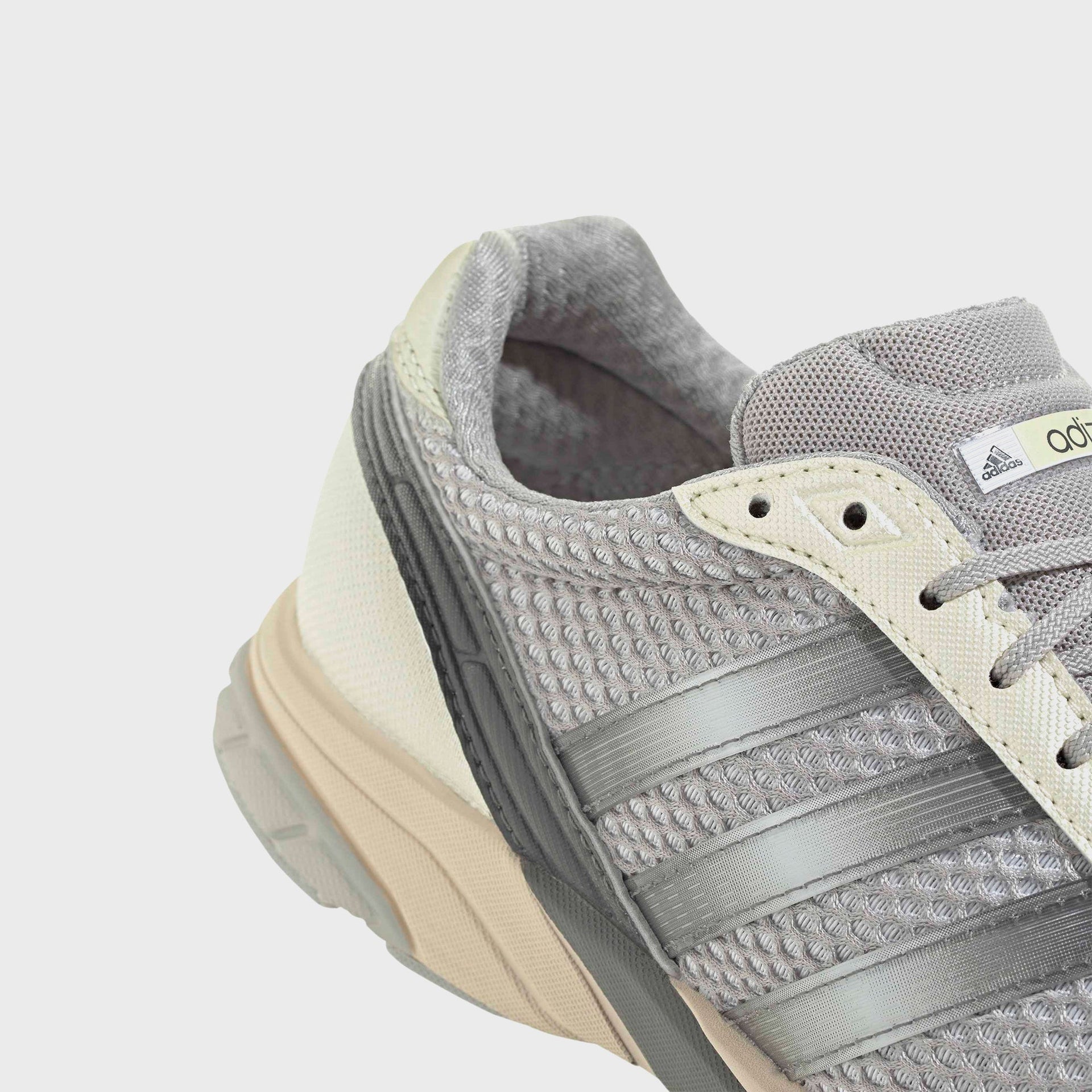 adidas WMNS Adizero Adios OG - Silver Metallic / Grey Four / Ice Gold Metallic