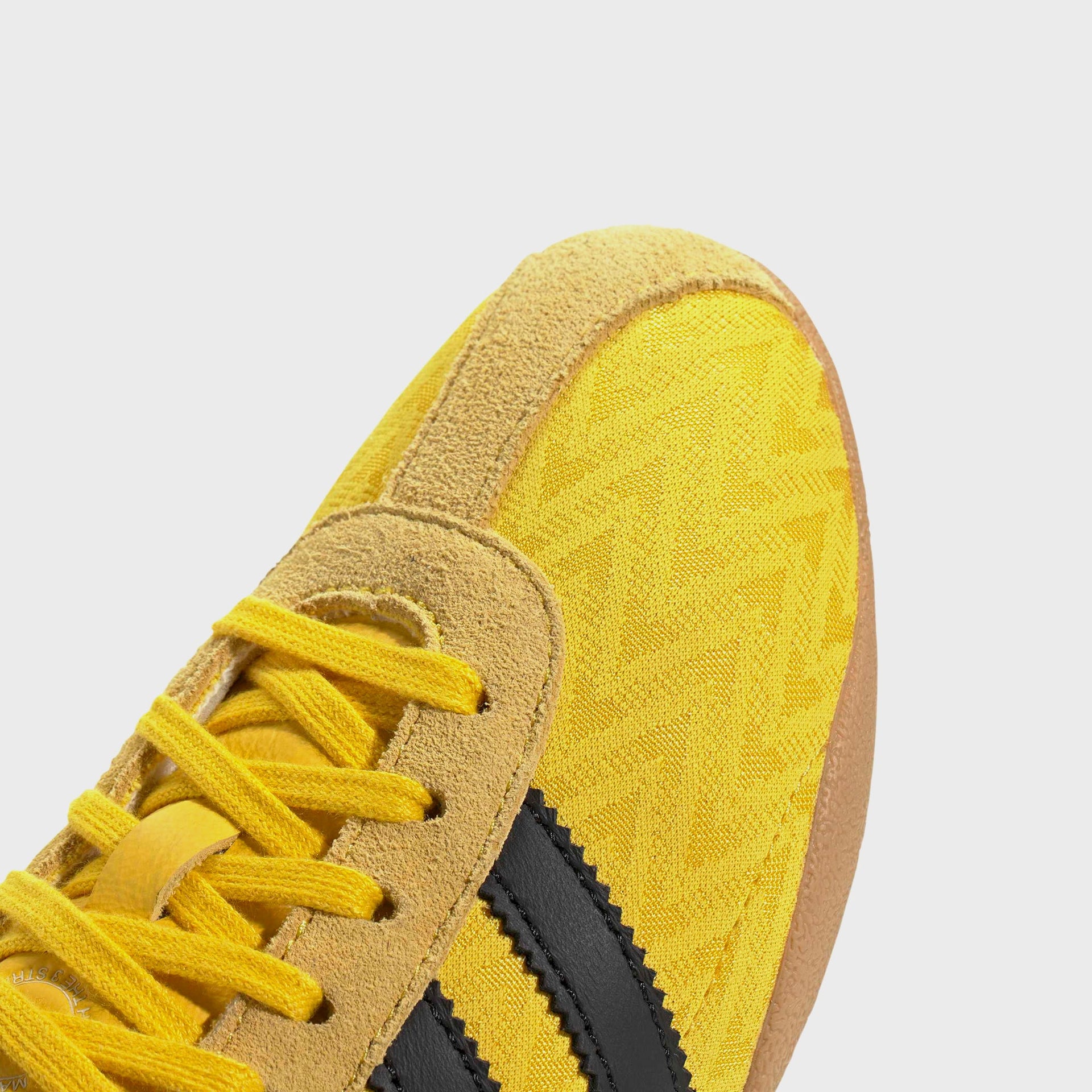 adidas WMNS Tokyo - Eqt Yellow / Core Black / Off White