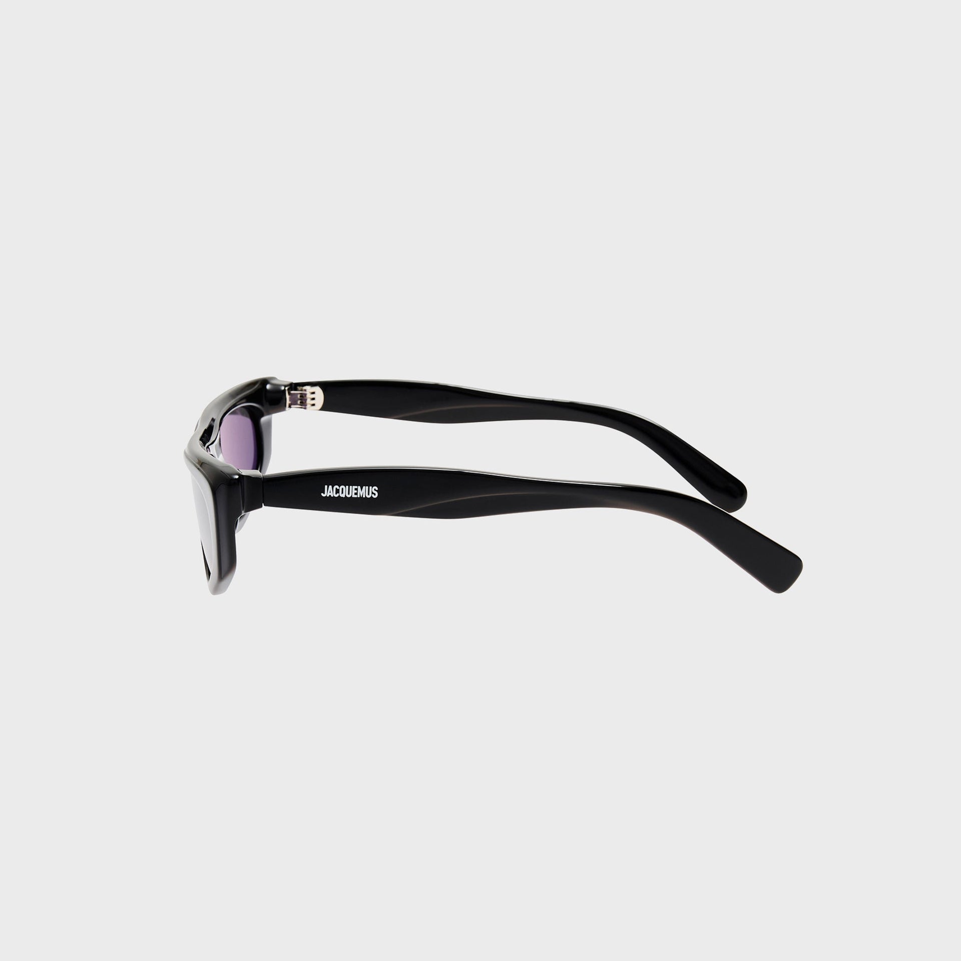Jacquemus Casco Sunglasses in Black