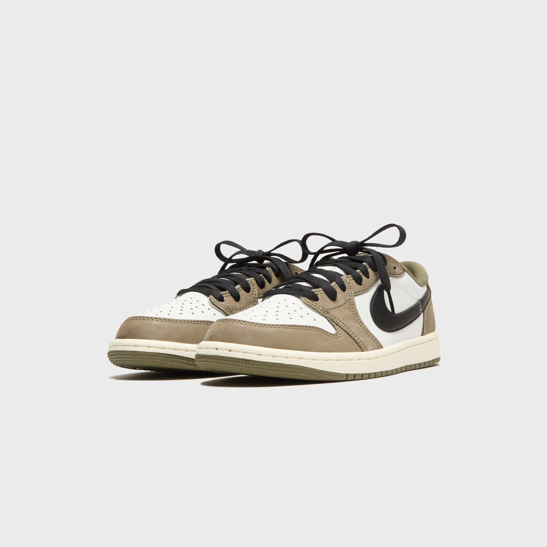 Jordan Air Jordan 1 Retro Low - Medium Olive / Summit White / Sail / Black