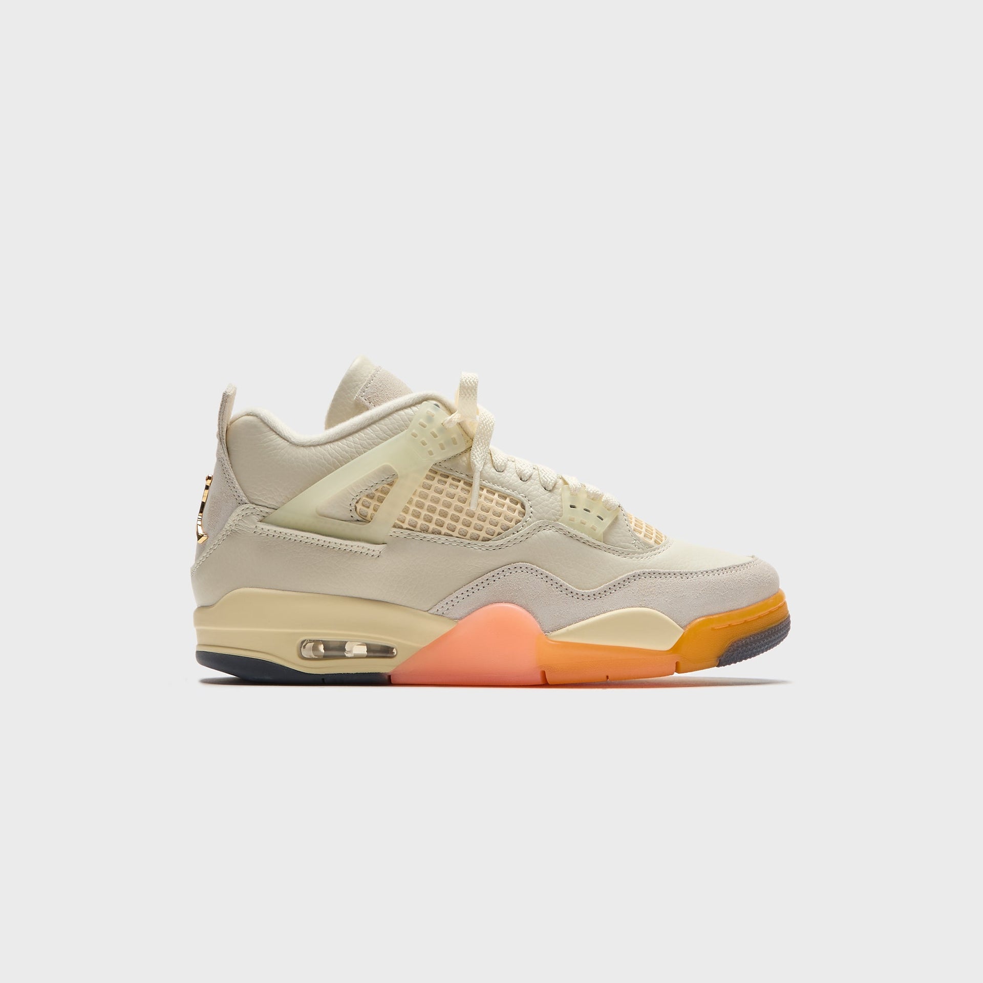 Jordan WMNS Air Jordan 4 - Retro Coconut Milk / Metallic Gold / Muslin / Bright Mango / Sundial / Black